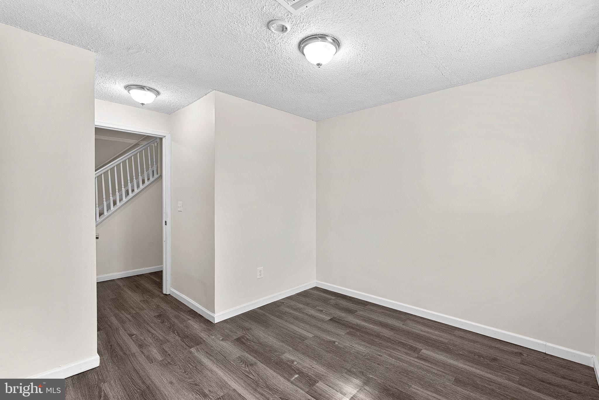 BURKE CENTRE - Residential