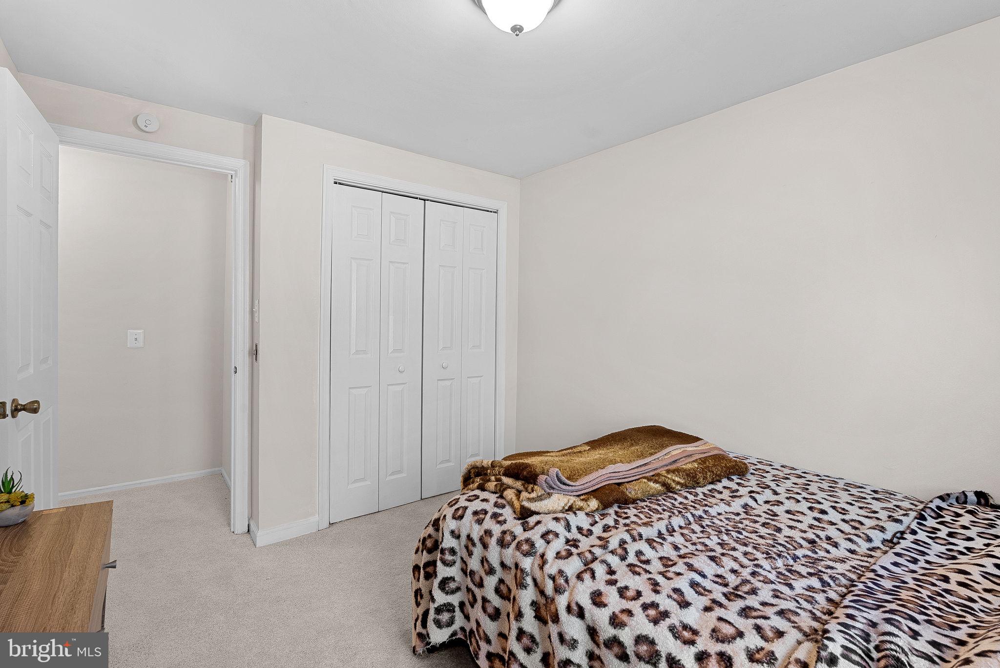 BURKE CENTRE - Residential