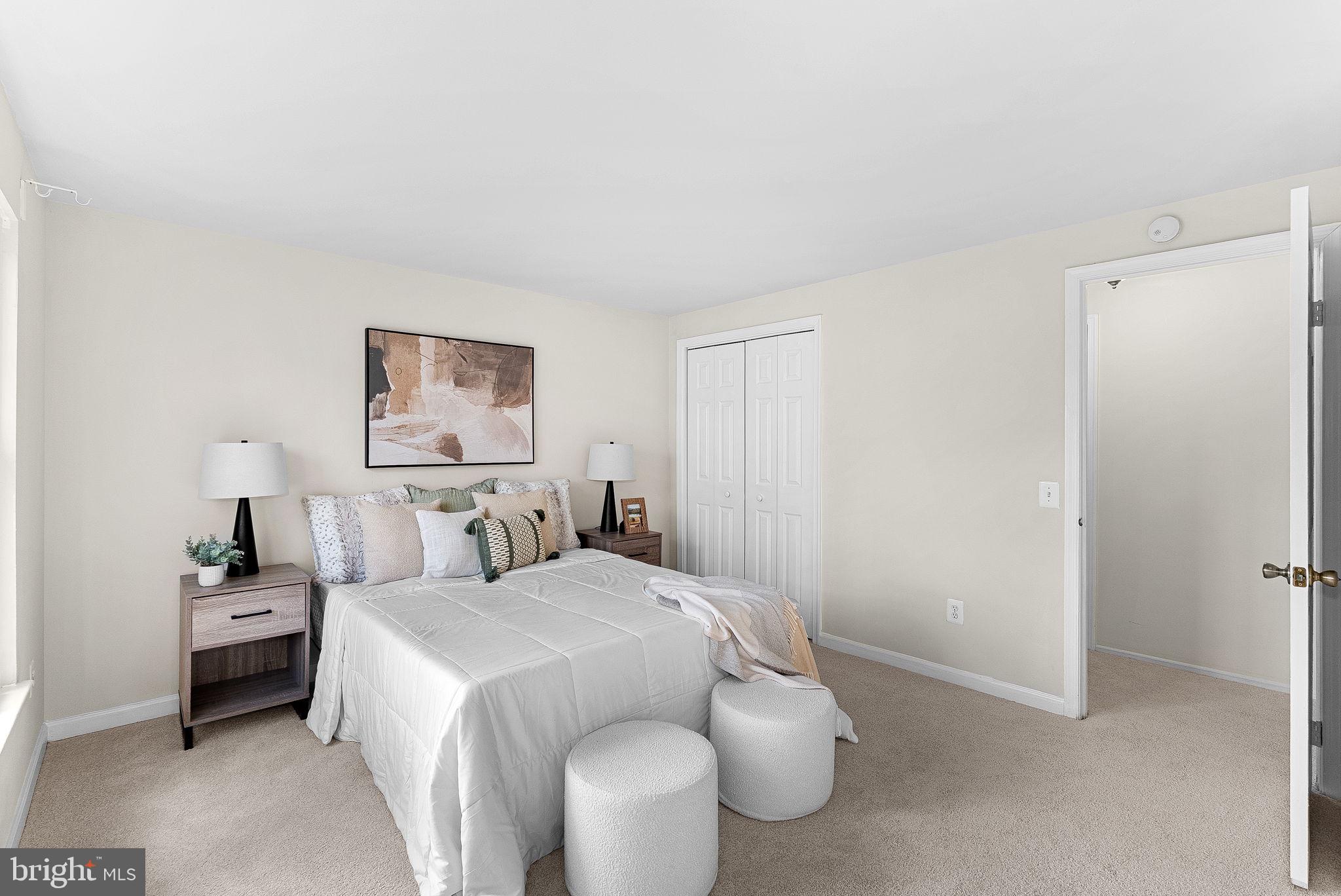 BURKE CENTRE - Residential