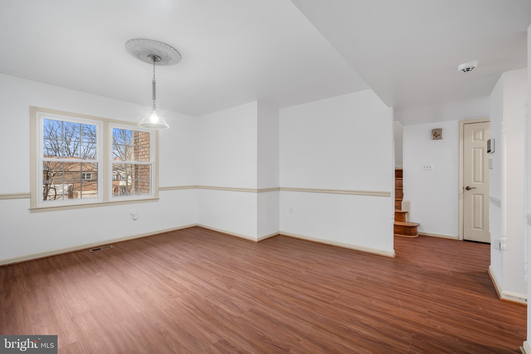 1103 MOOREFIELD HILL COURT SW