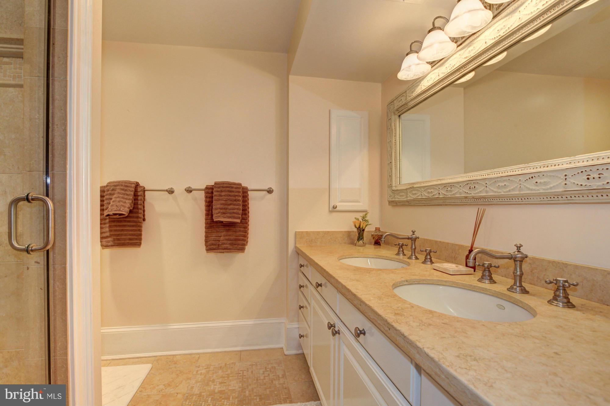 WESTGATE - Residential