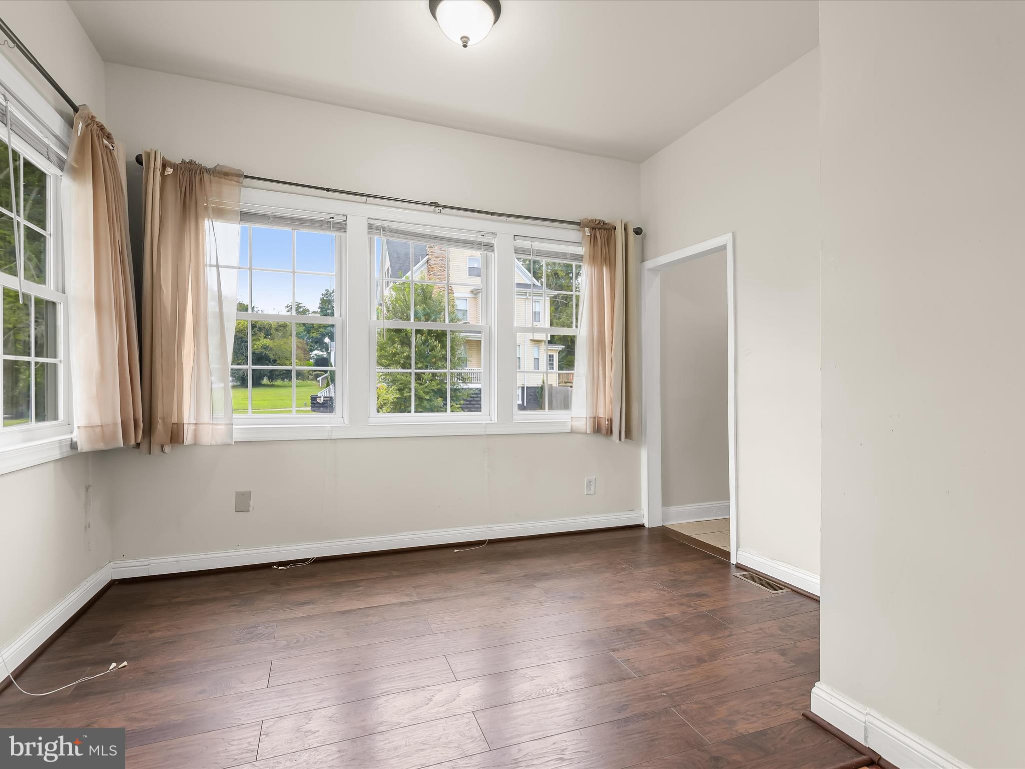 FOREST PARK - Residential