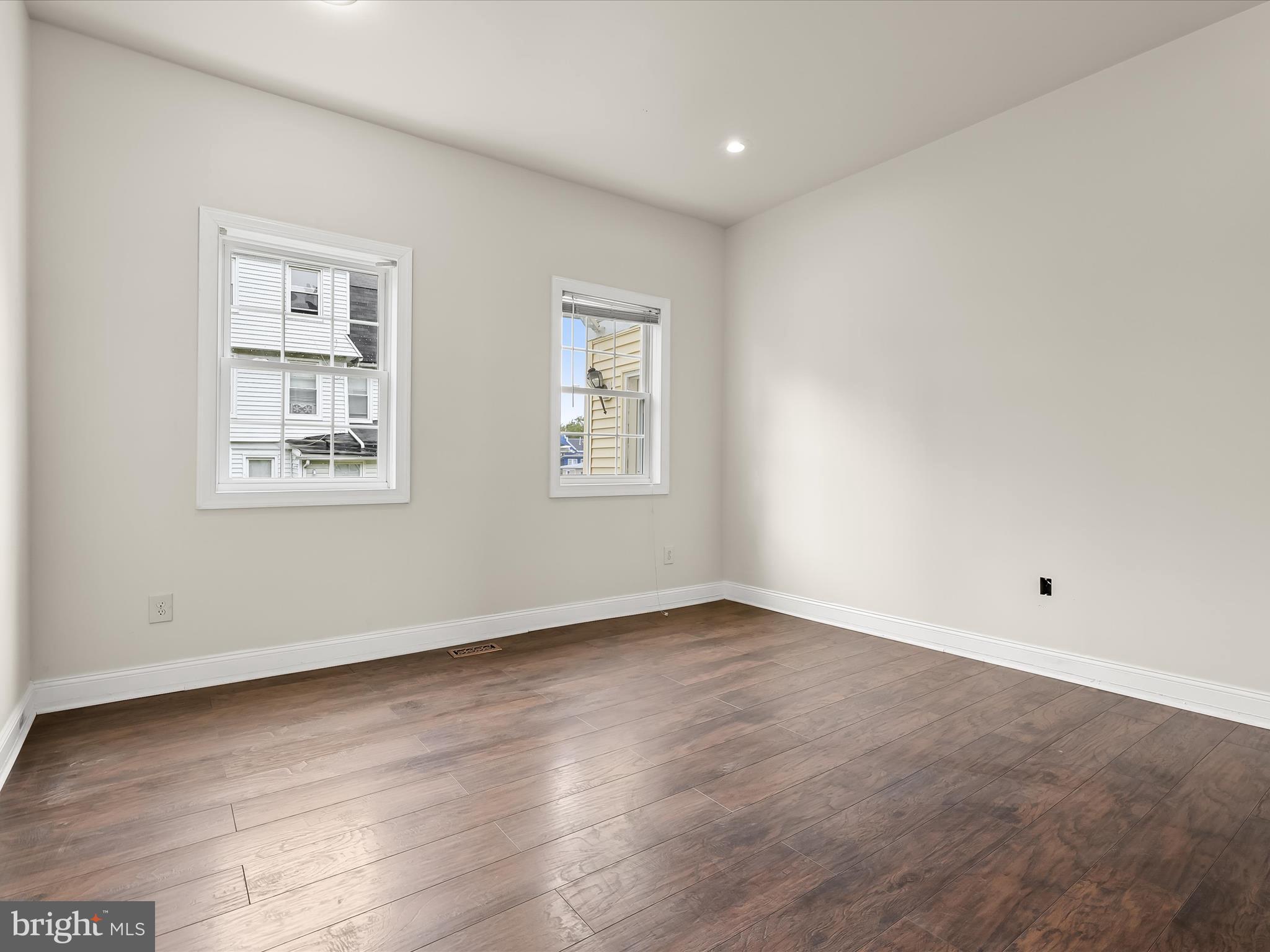 FOREST PARK - Residential