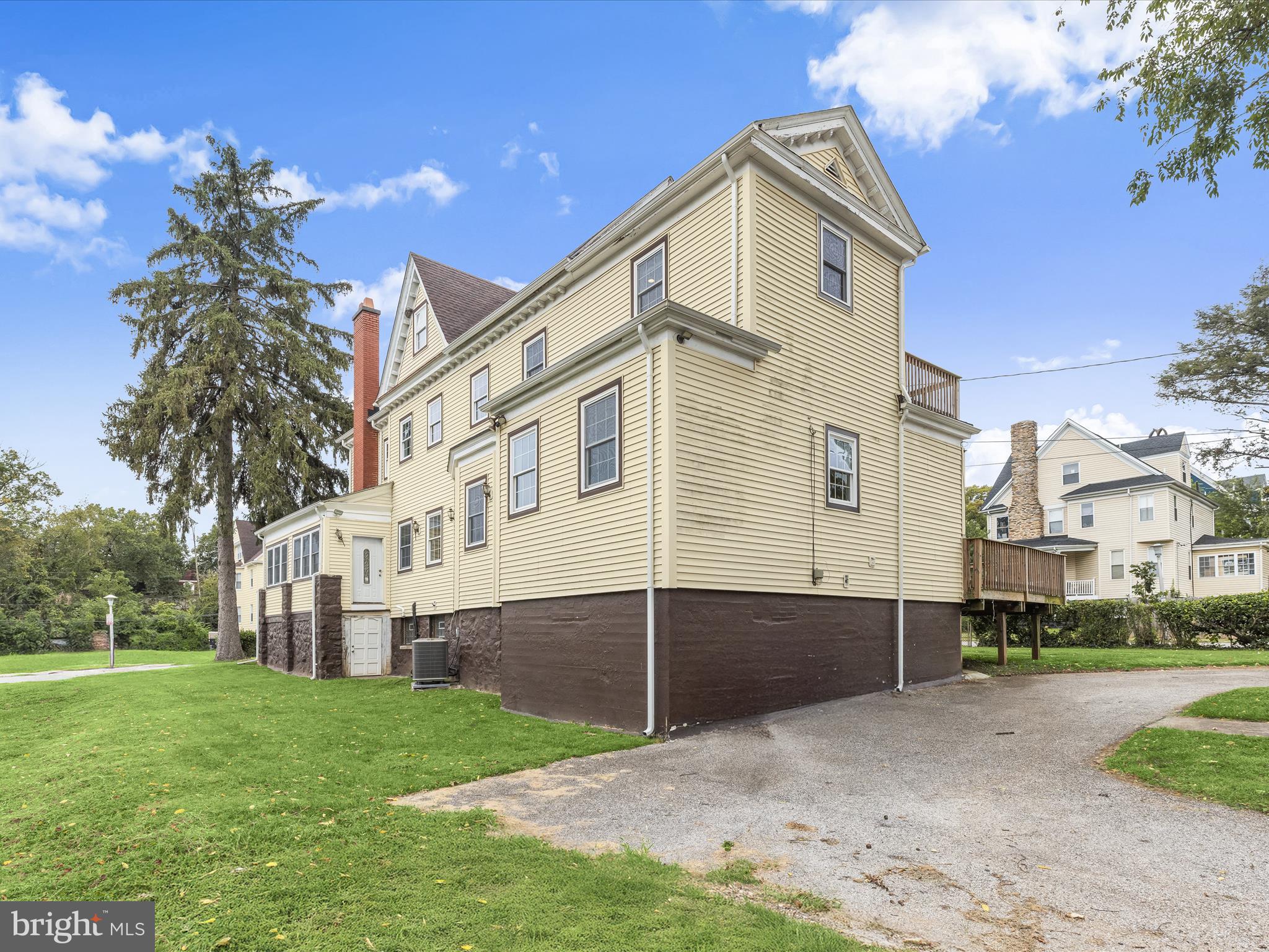 FOREST PARK - Residential