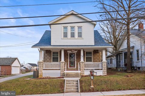 308 ABBOTTSTOWN STREET EAST BERLIN PA 17316