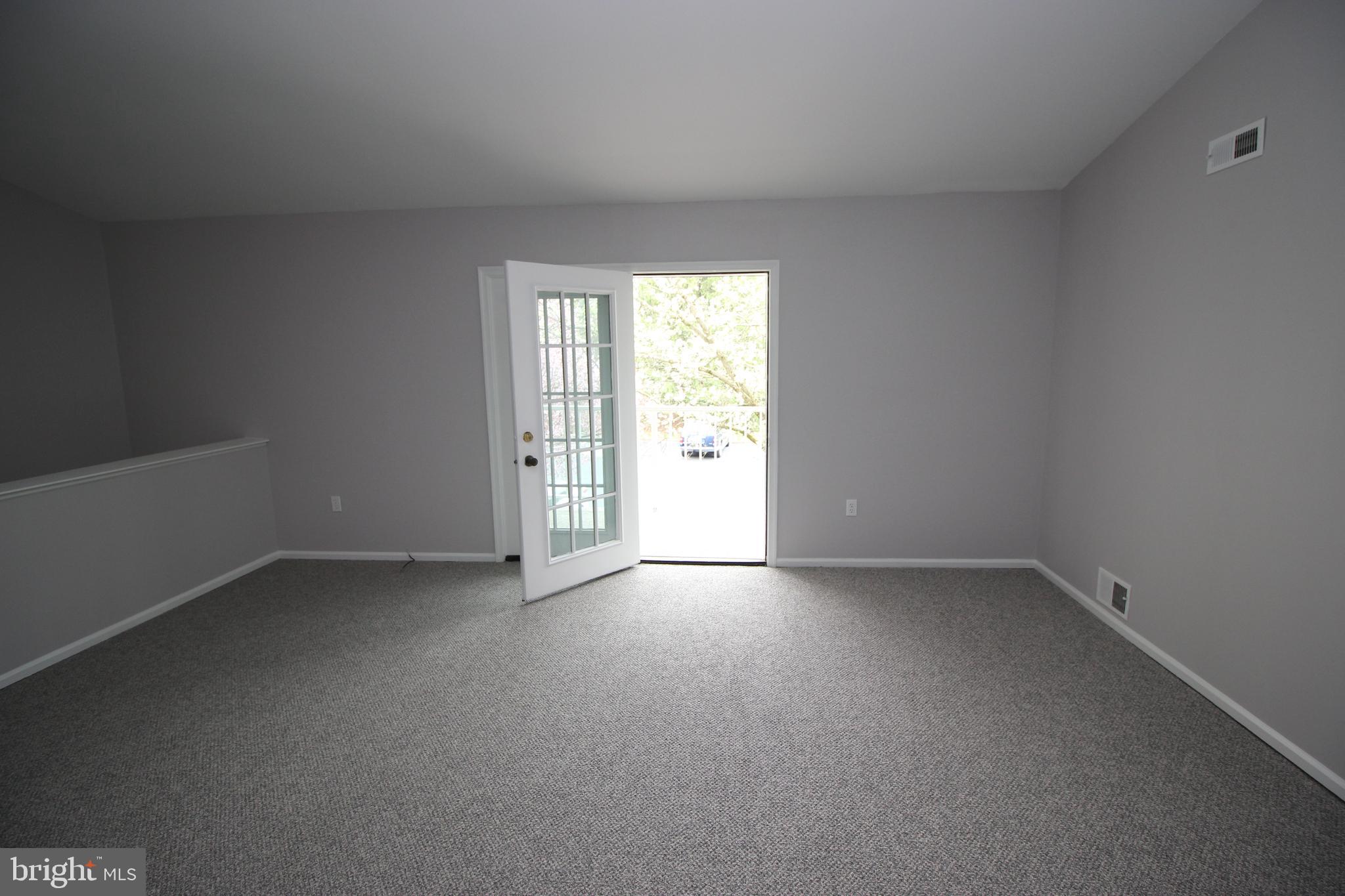 BELMONT STATION - Residential Lease
