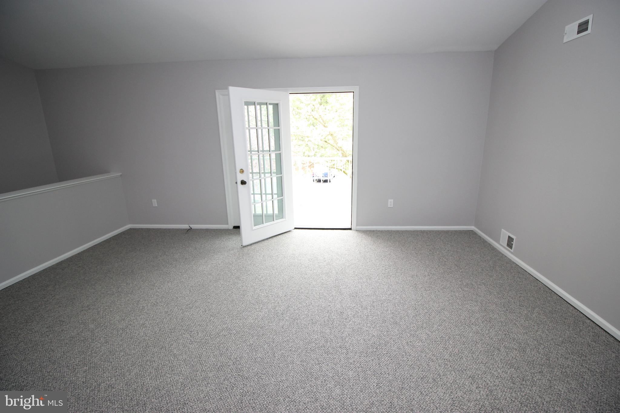 BELMONT STATION - Residential Lease
