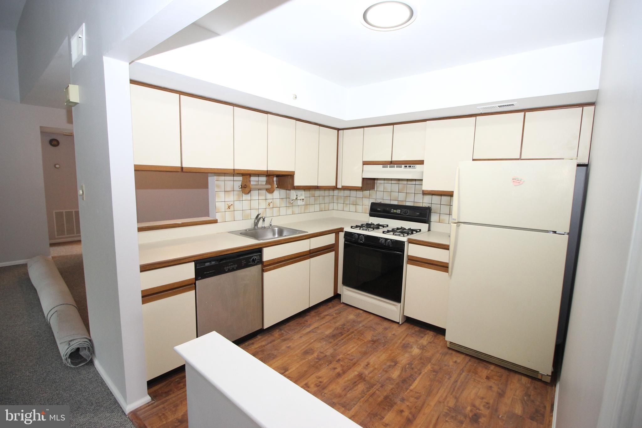 BELMONT STATION - Residential Lease
