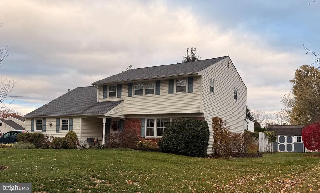 Photo of 619 Brumar Drive, HATBORO, PA 19040 (MLS # PAMC2161472)