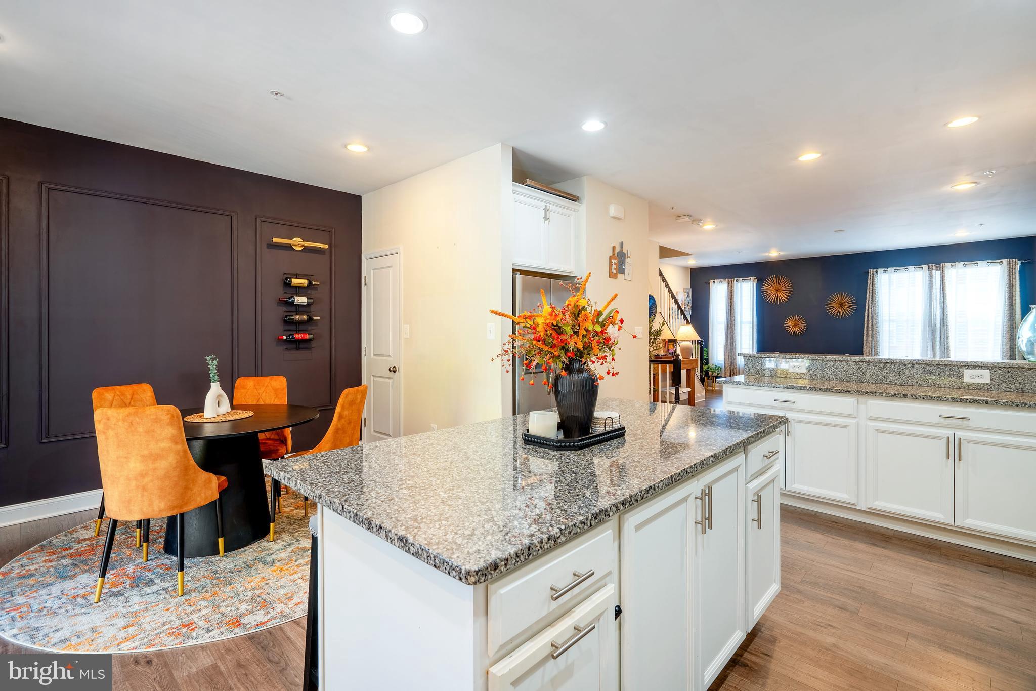 SPRING CREEK - Residential