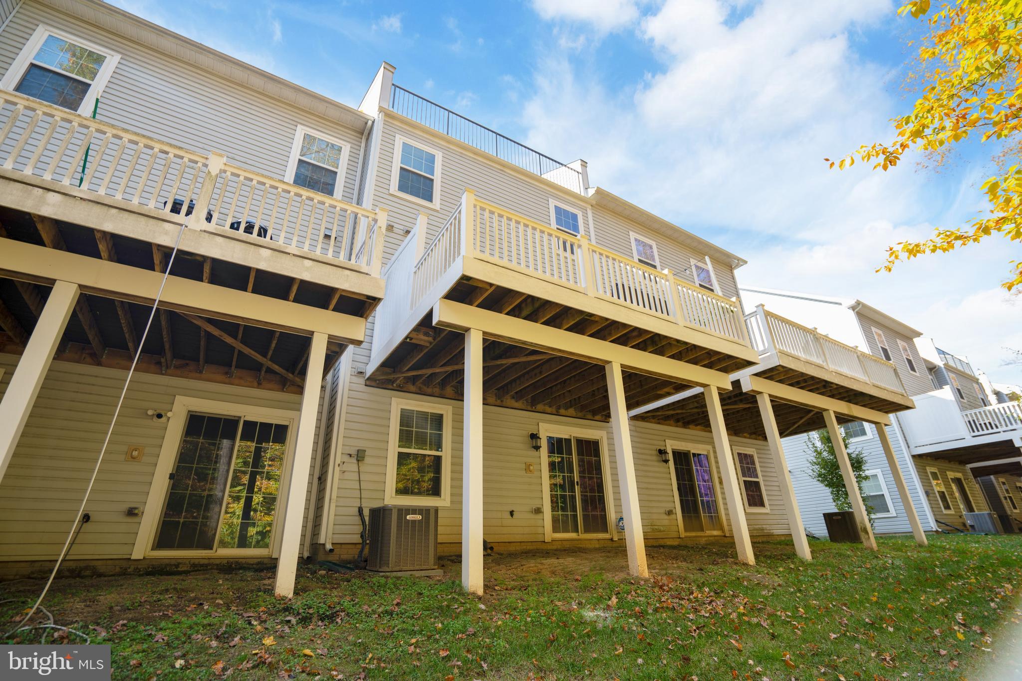 SPRING CREEK - Residential