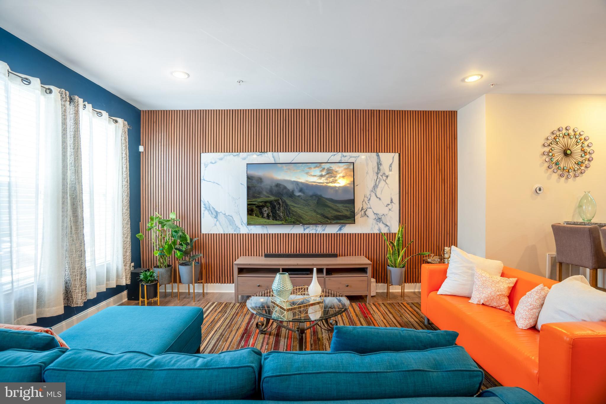 SPRING CREEK - Residential