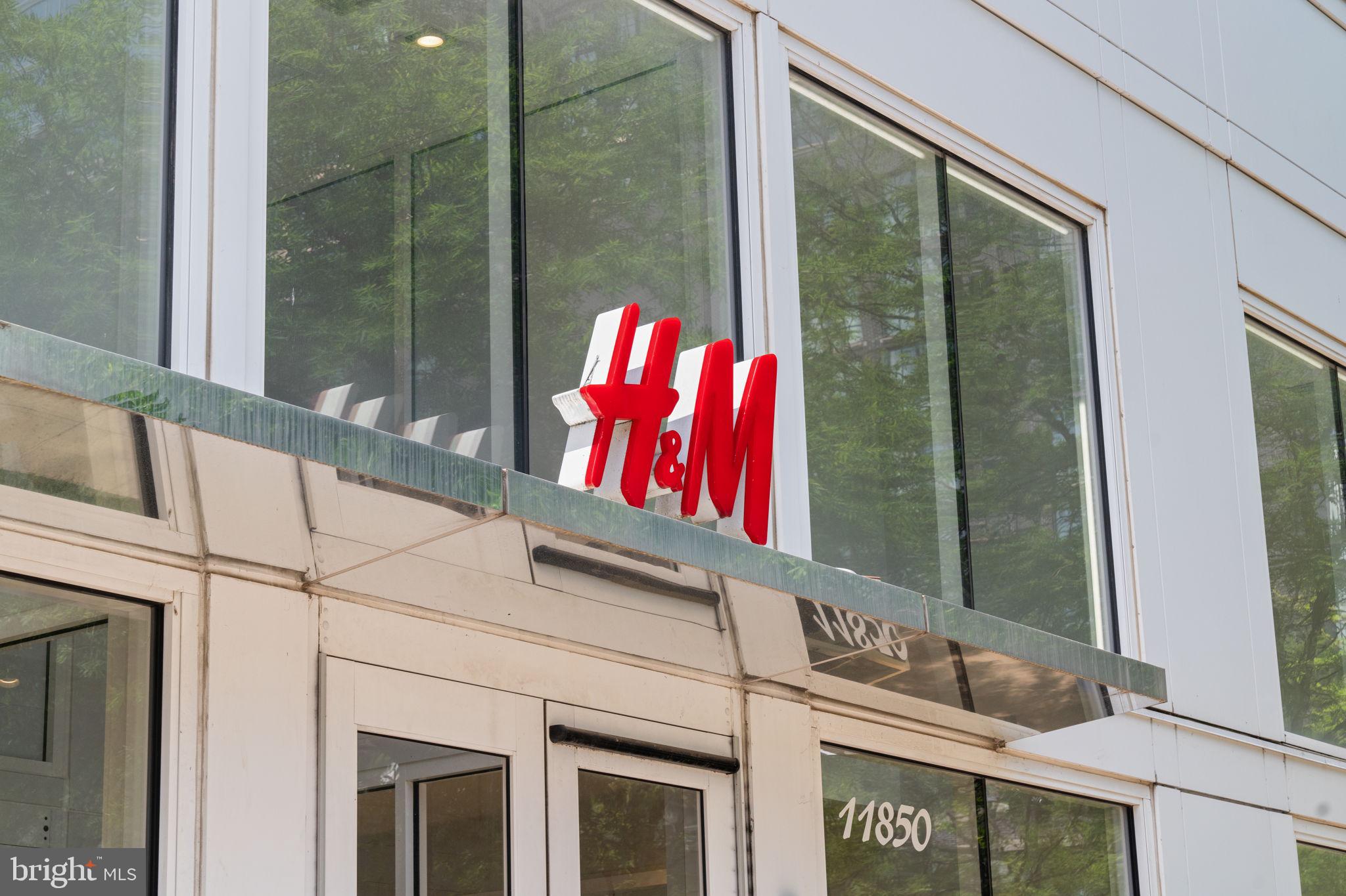 ROCKVILLE OUTSIDE - Residential