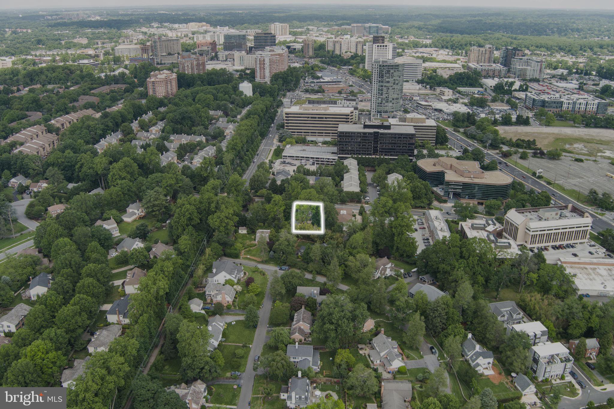 ROCKVILLE OUTSIDE - Residential