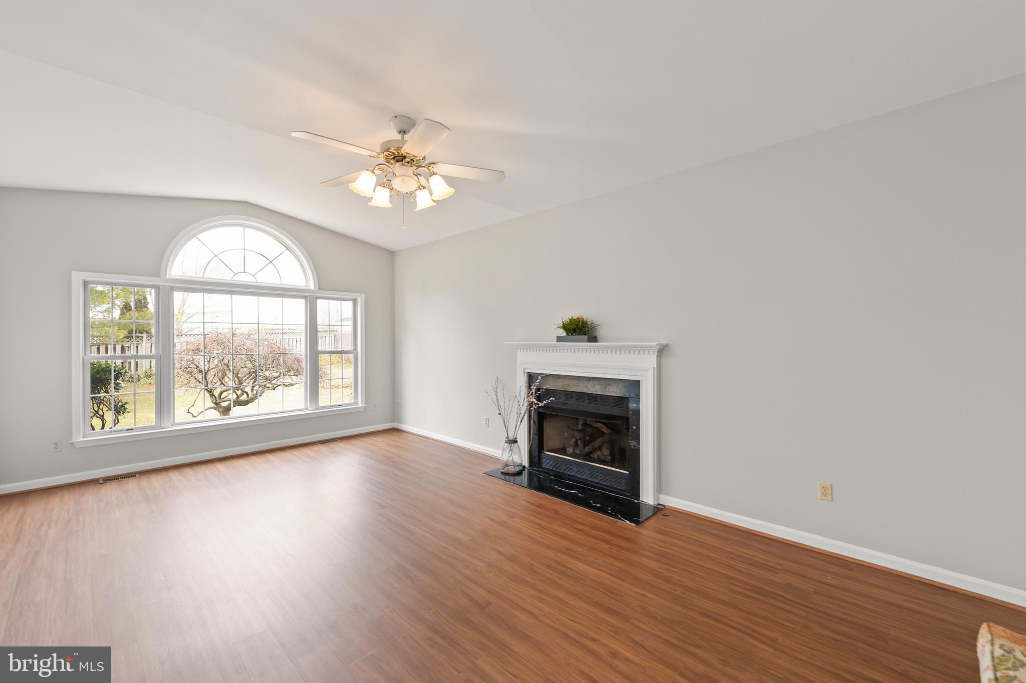 MOSBY STATION - Residential