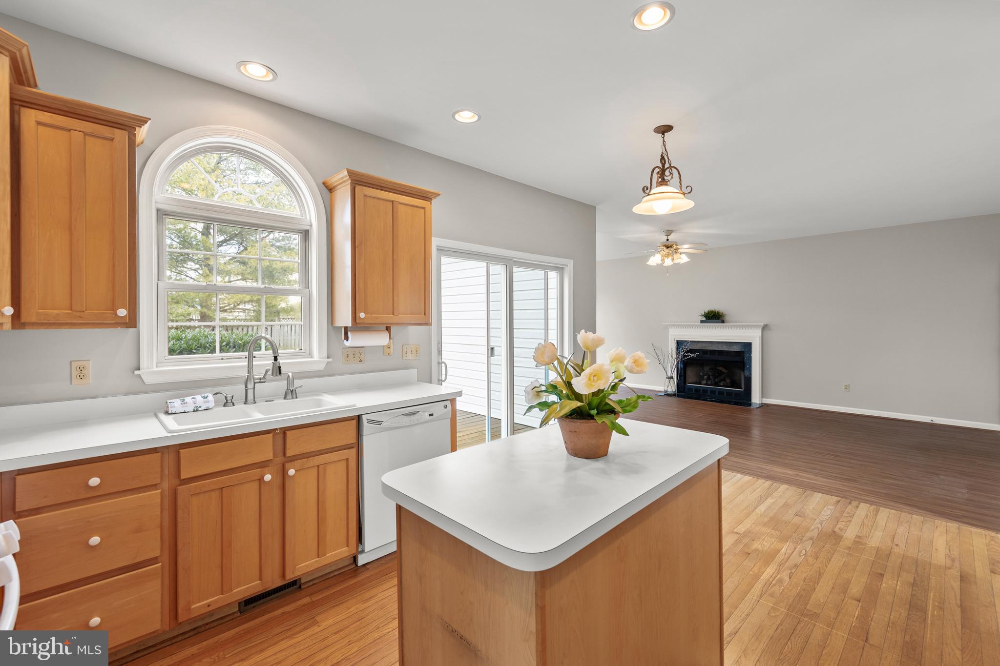 MOSBY STATION - Residential