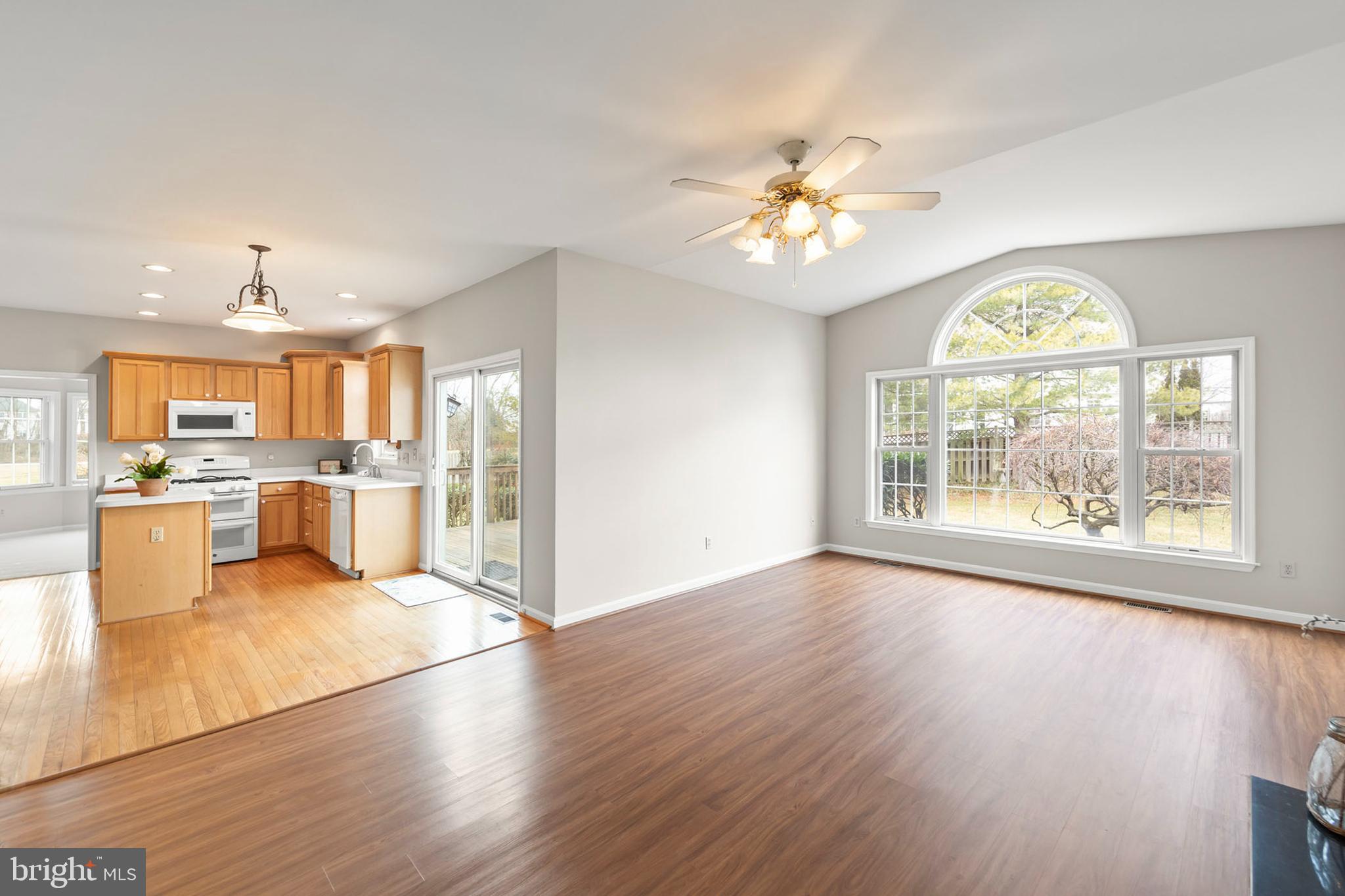 MOSBY STATION - Residential