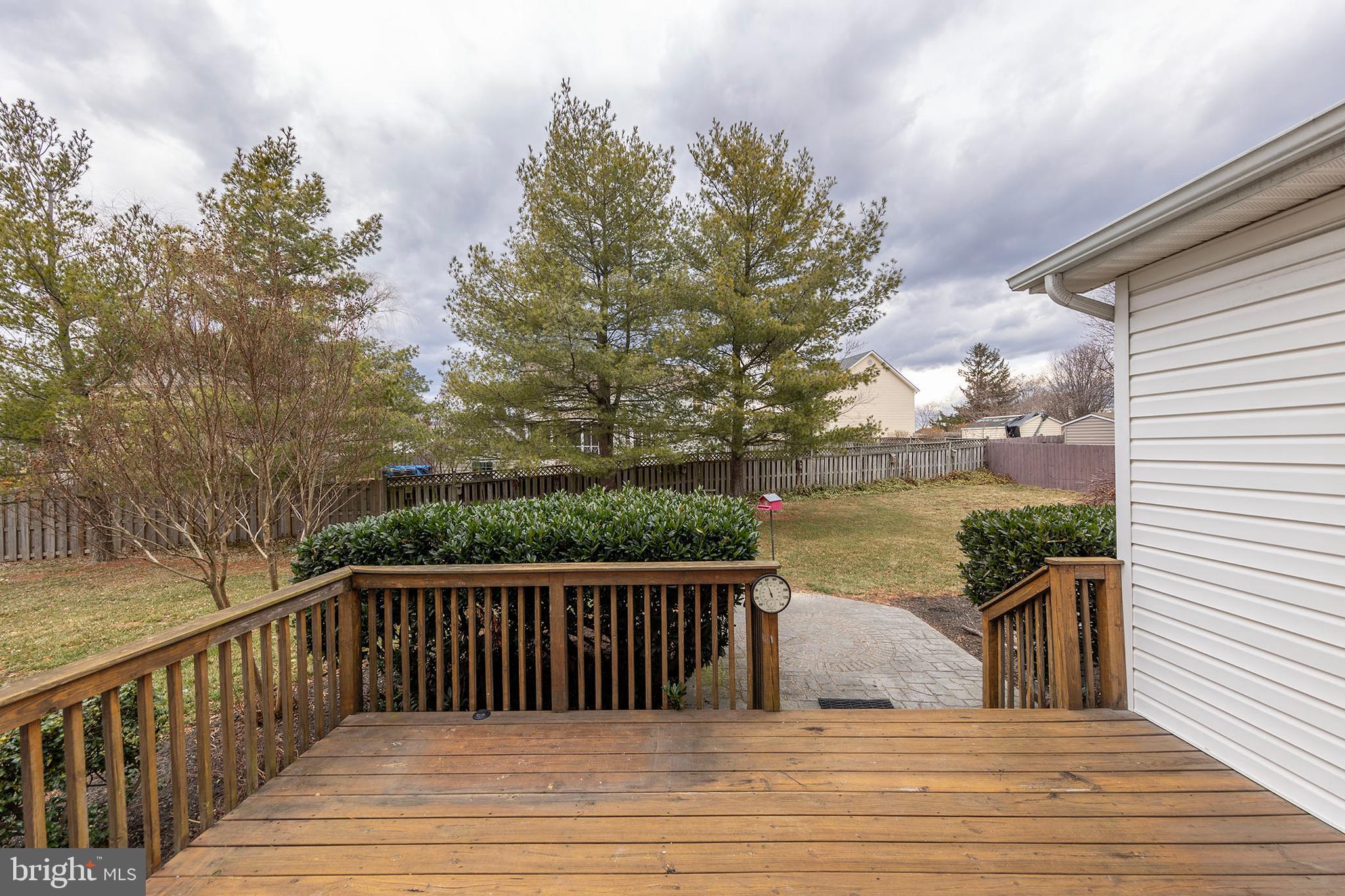 MOSBY STATION - Residential