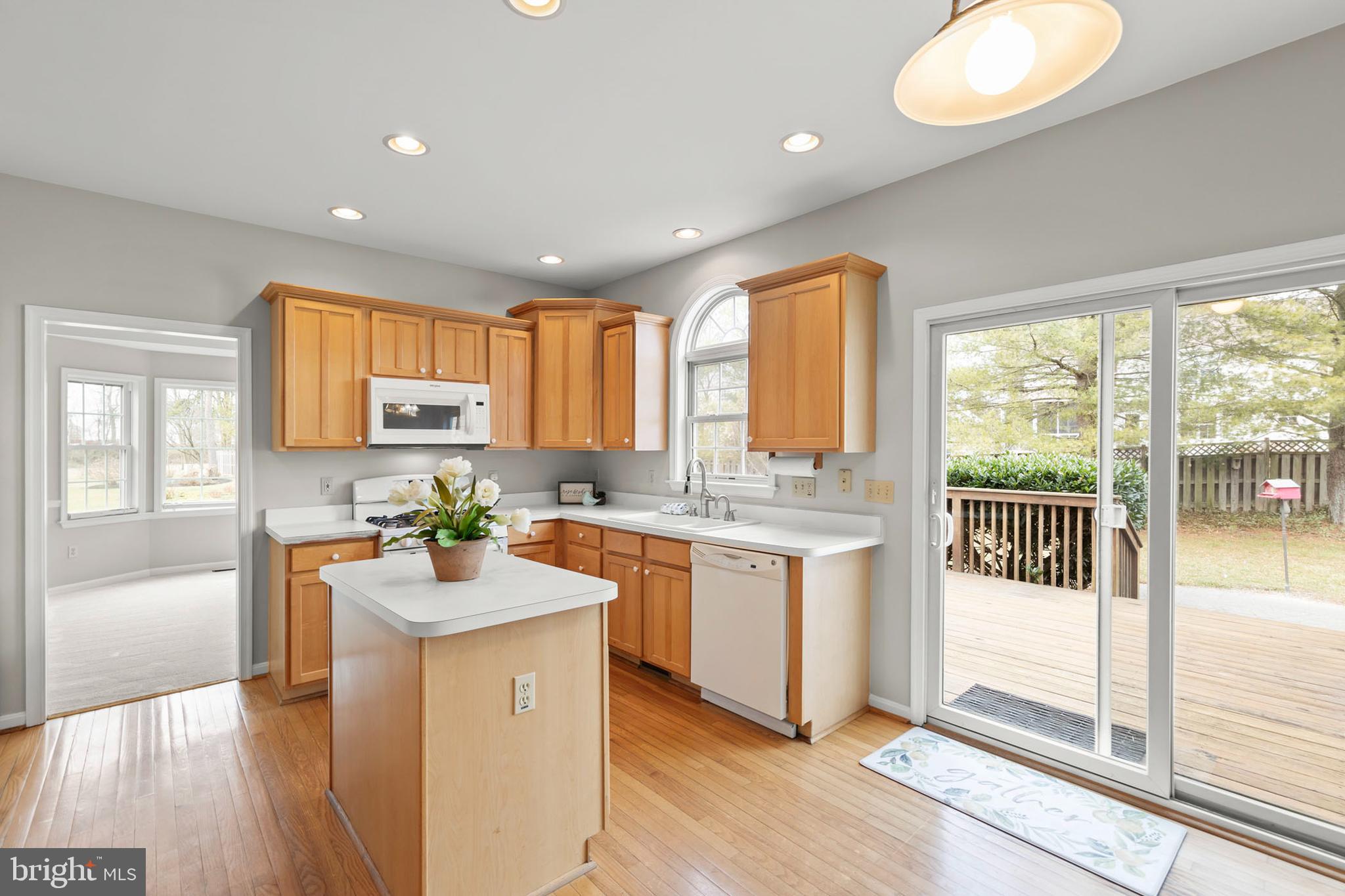 MOSBY STATION - Residential