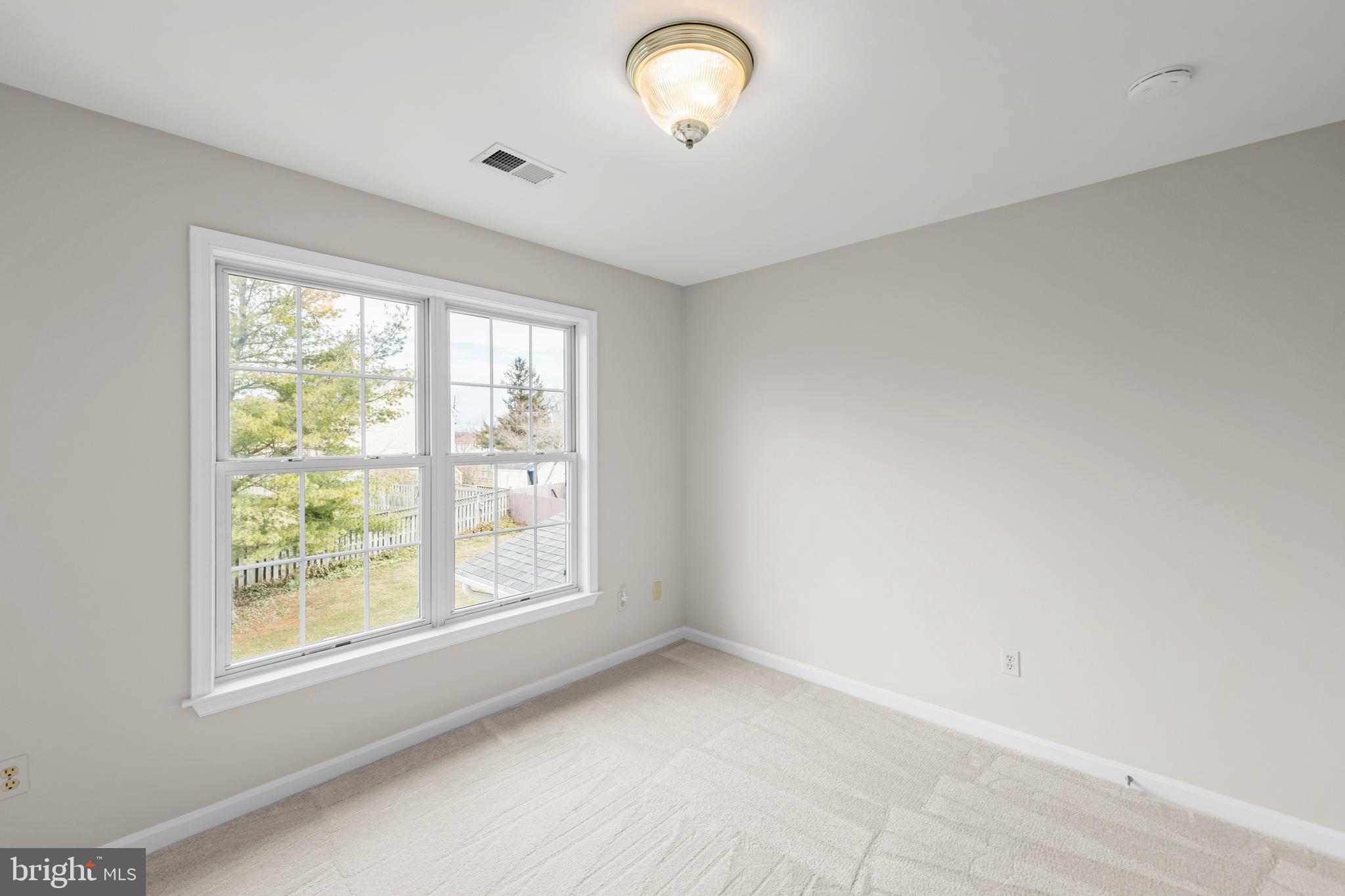 MOSBY STATION - Residential