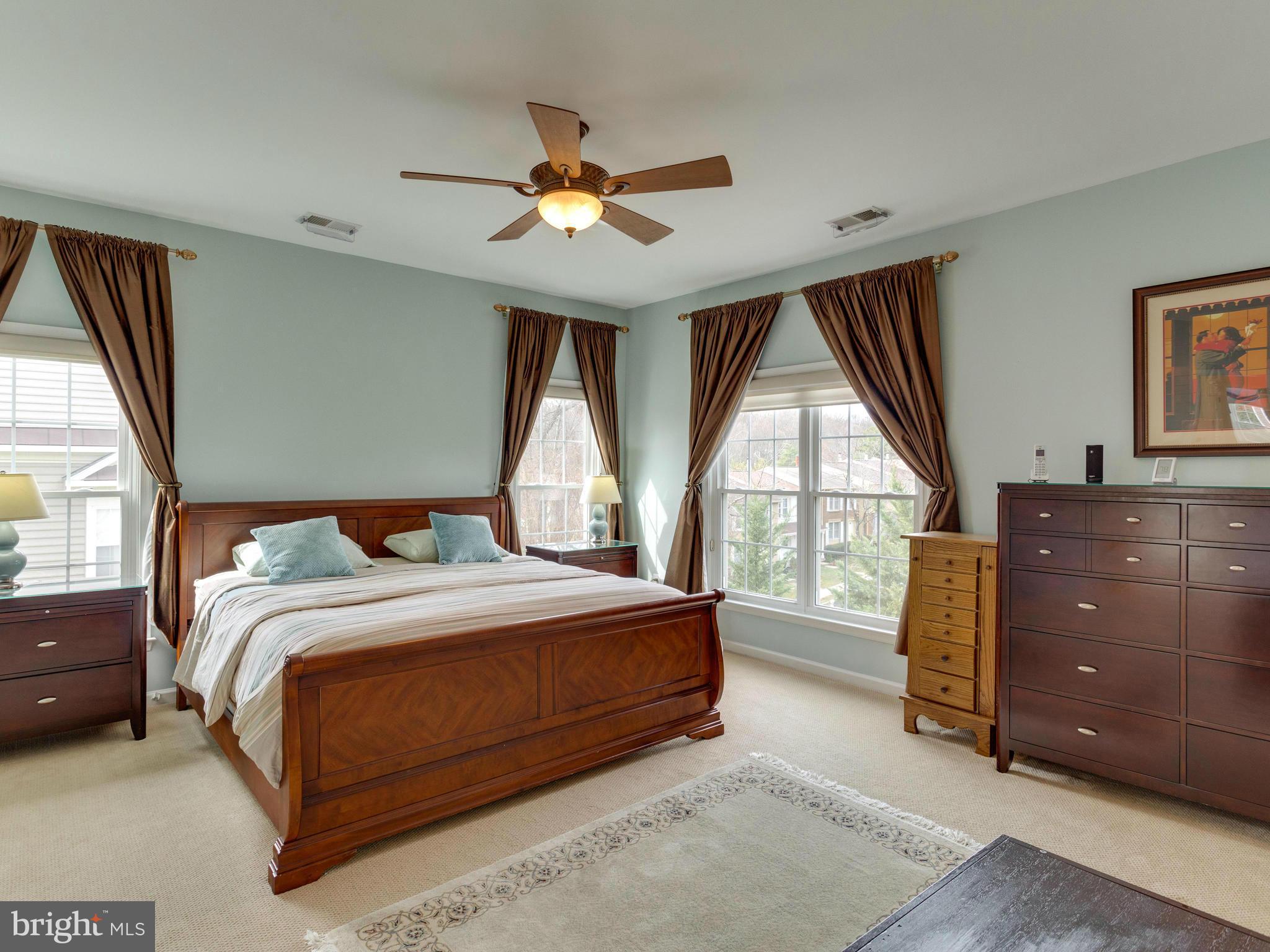 ASPEN HILL - Residential