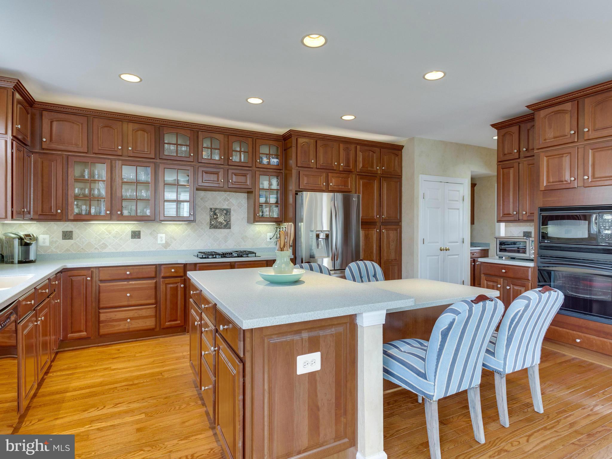 ASPEN HILL - Residential