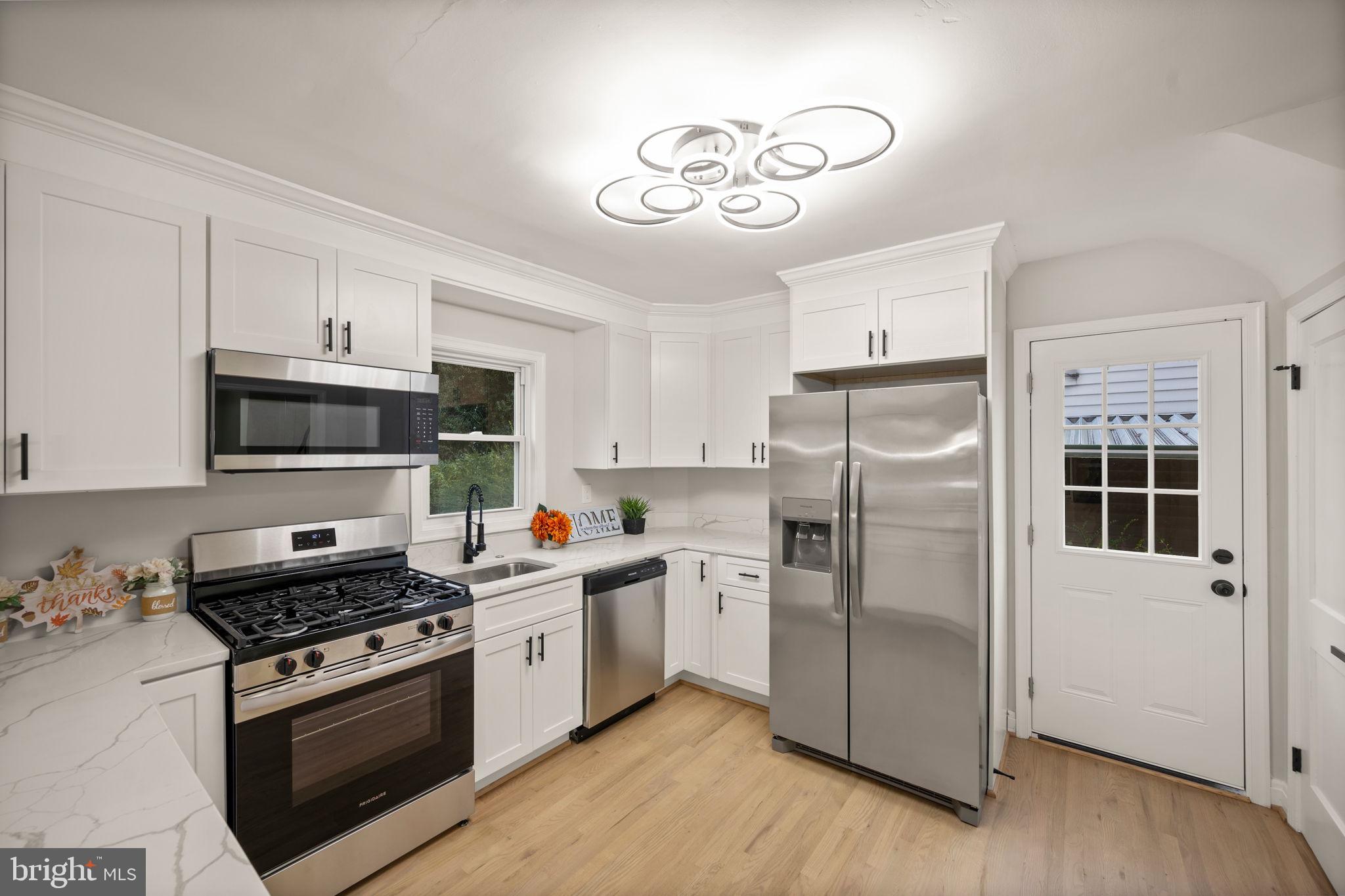 GROVE PARK - Residential