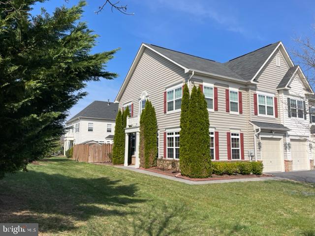 WAKELAND MANOR - Residential Lease