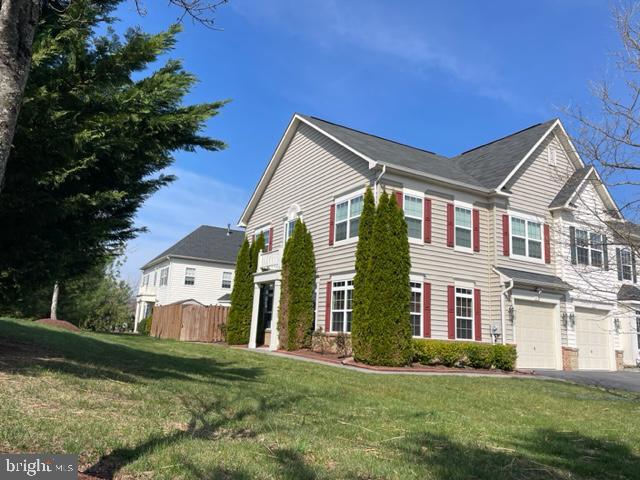 WAKELAND MANOR - Residential Lease