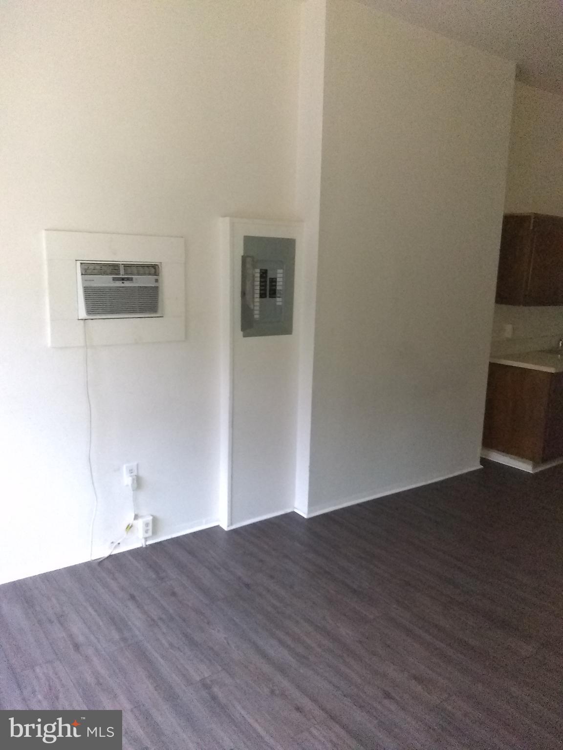 LANCASTER - Residential Lease