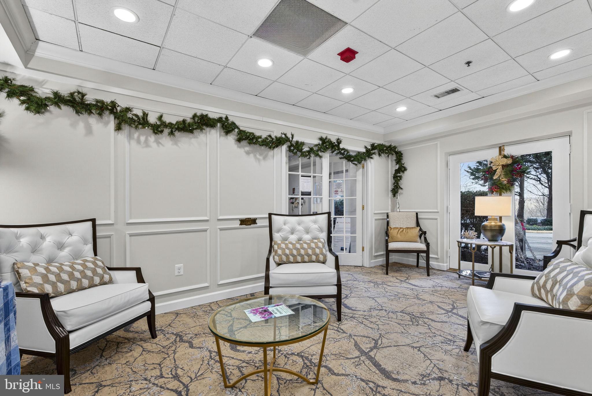 RIVERBEND - Residential