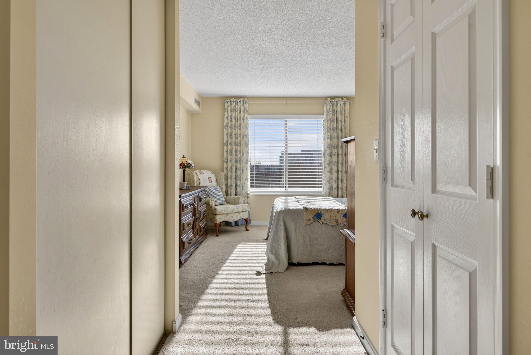 RIVERBEND - Residential