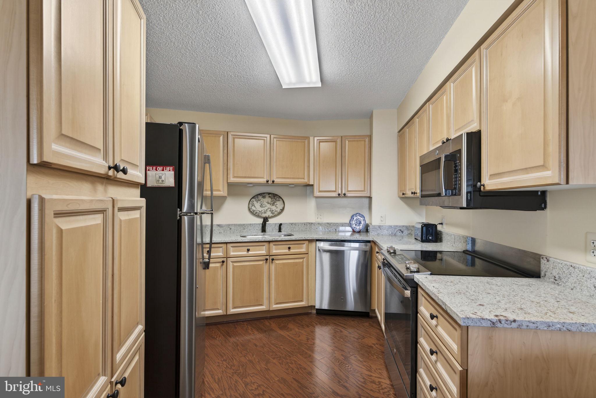 RIVERBEND - Residential