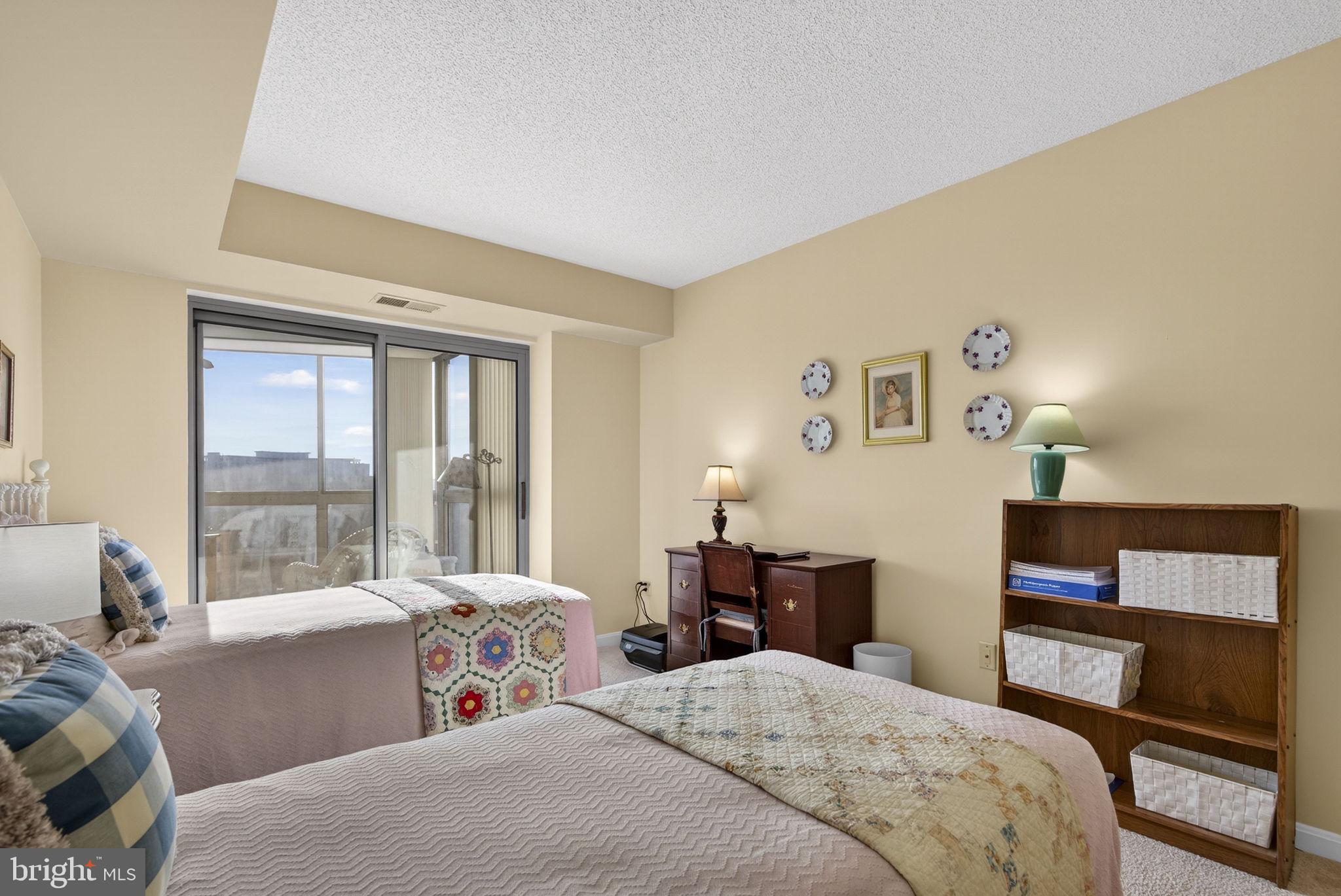 RIVERBEND - Residential