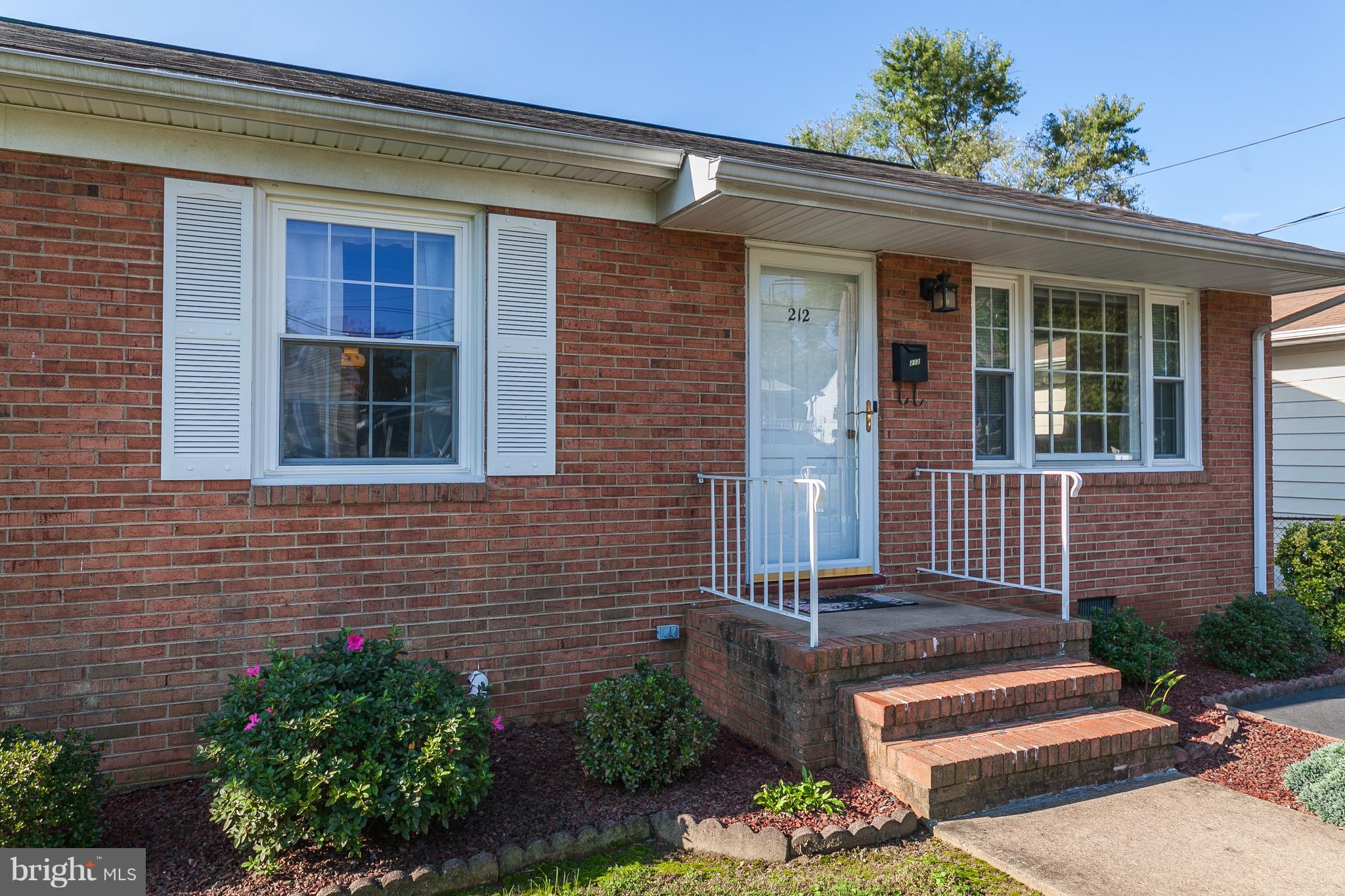 BELLEVUE COURT - Residential