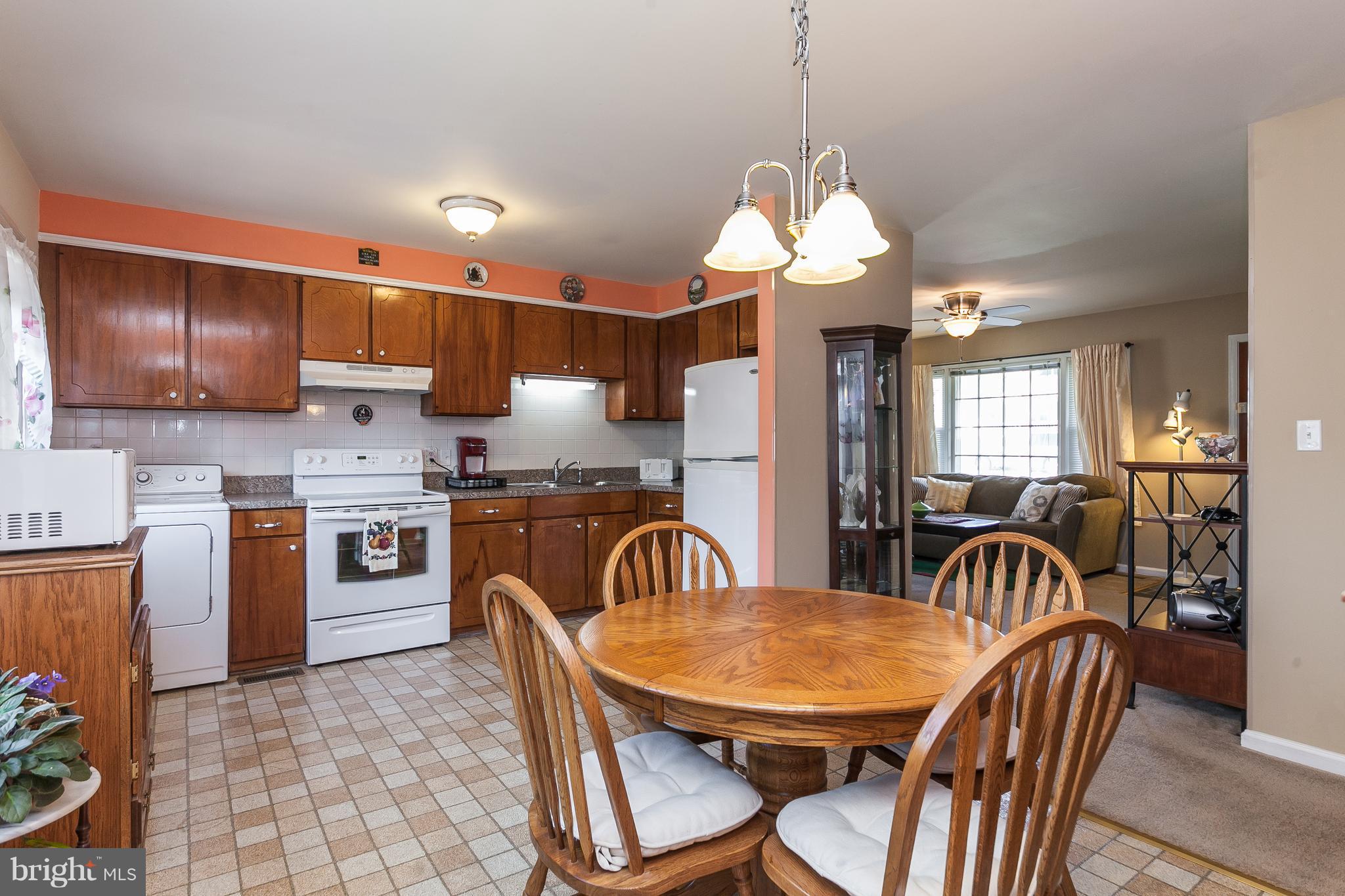 BELLEVUE COURT - Residential