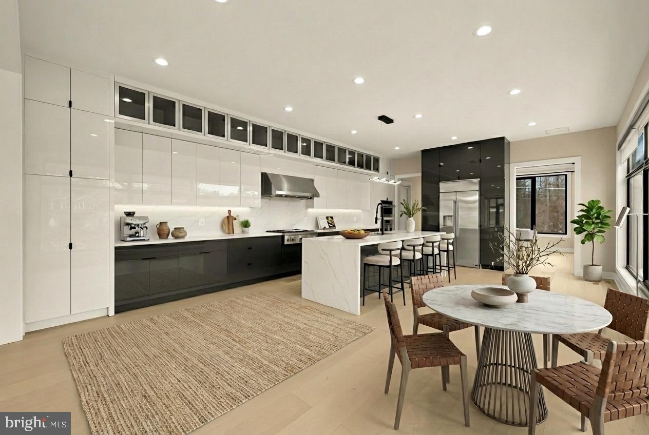 1573 WESTMORELAND STREET