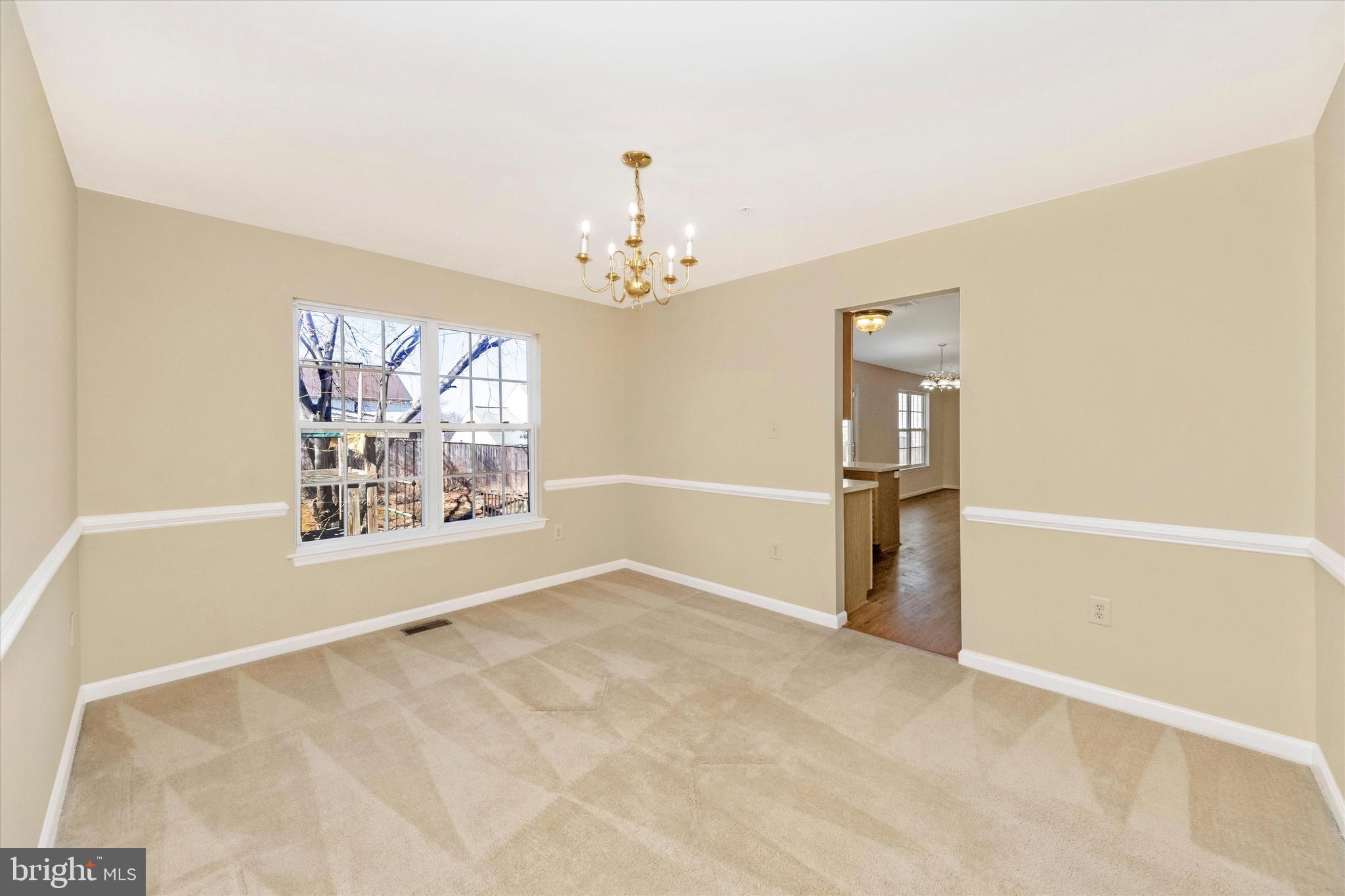 SHERIFF KNOLLS - Residential