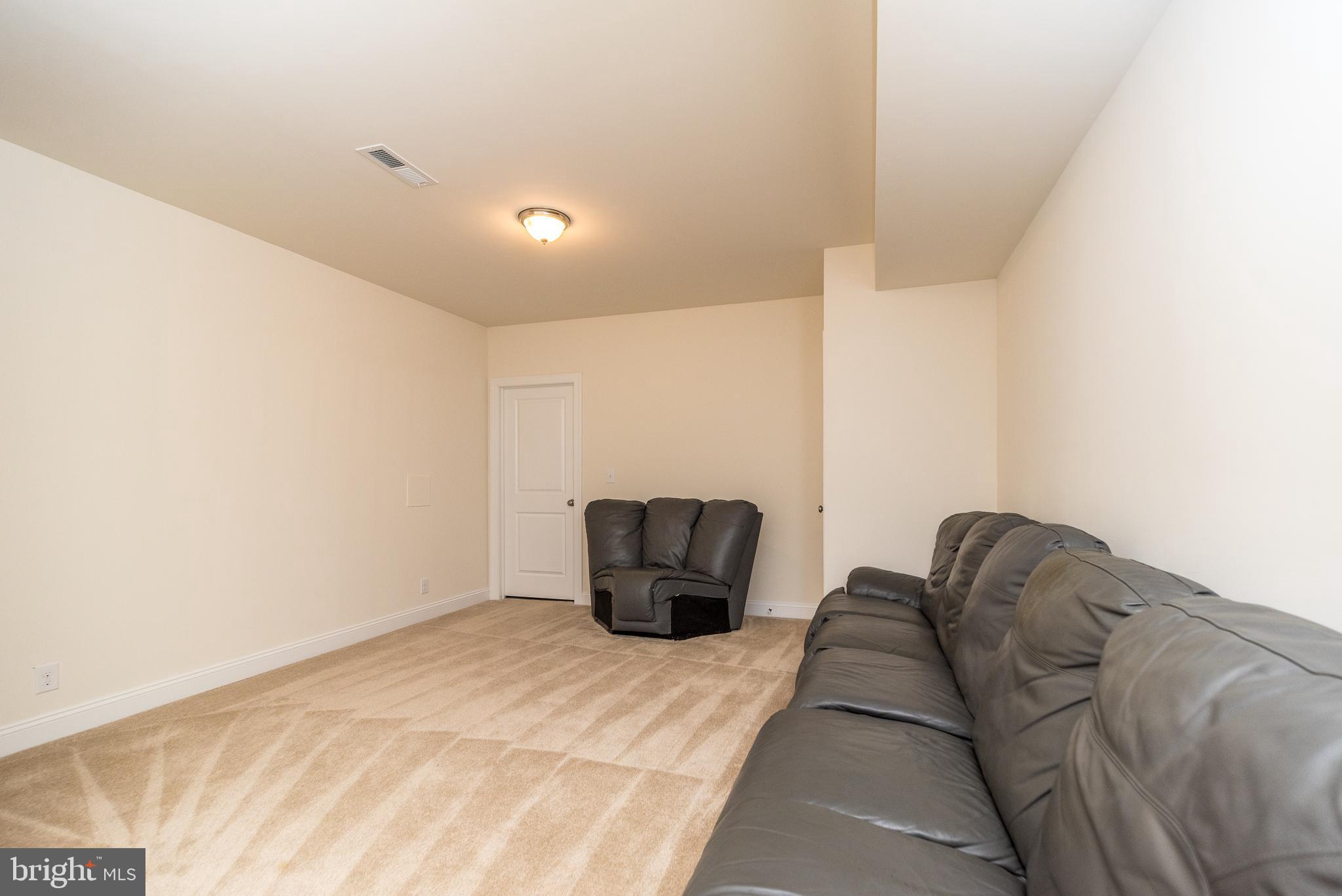 OWLS NEST FARM - Residential