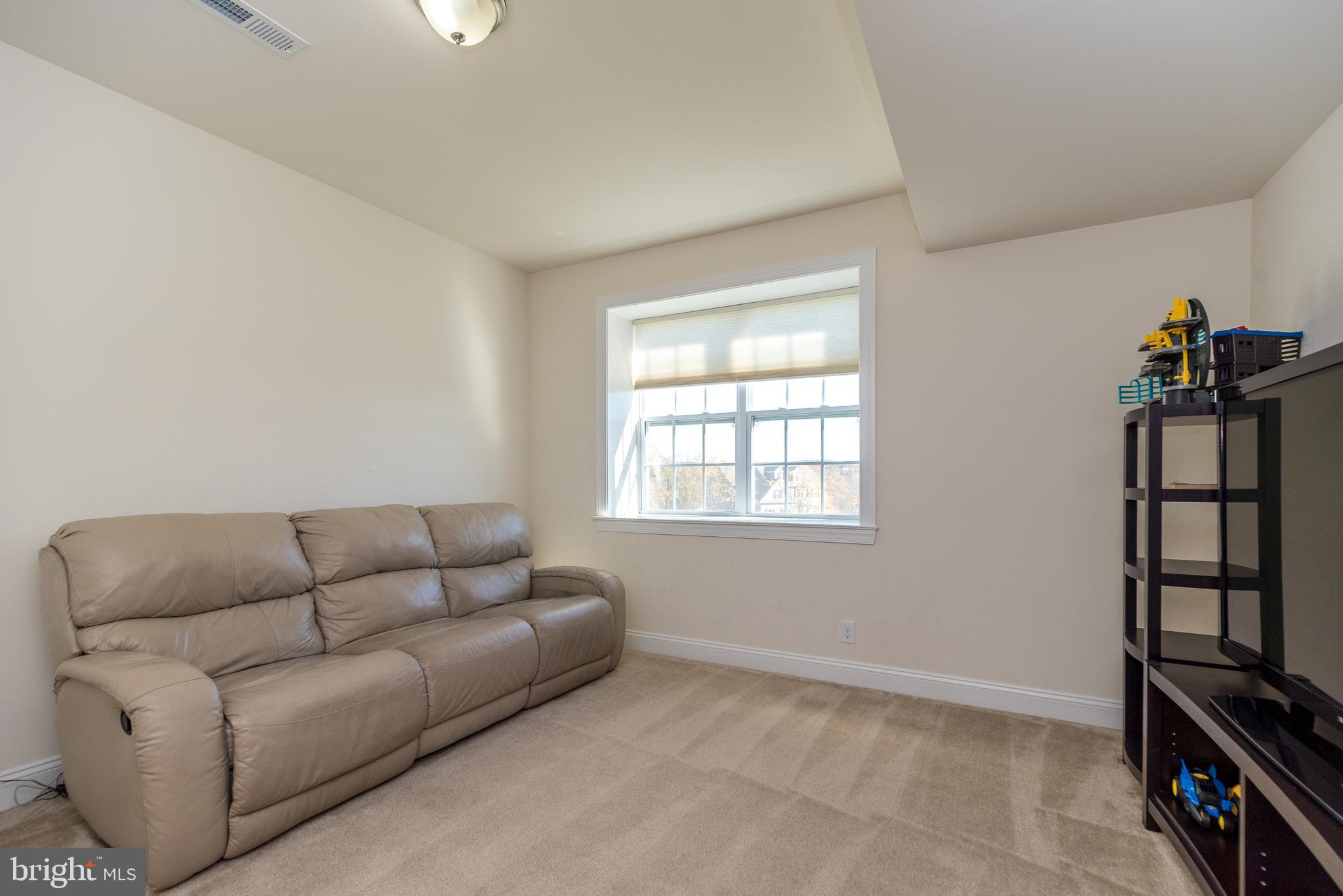 OWLS NEST FARM - Residential