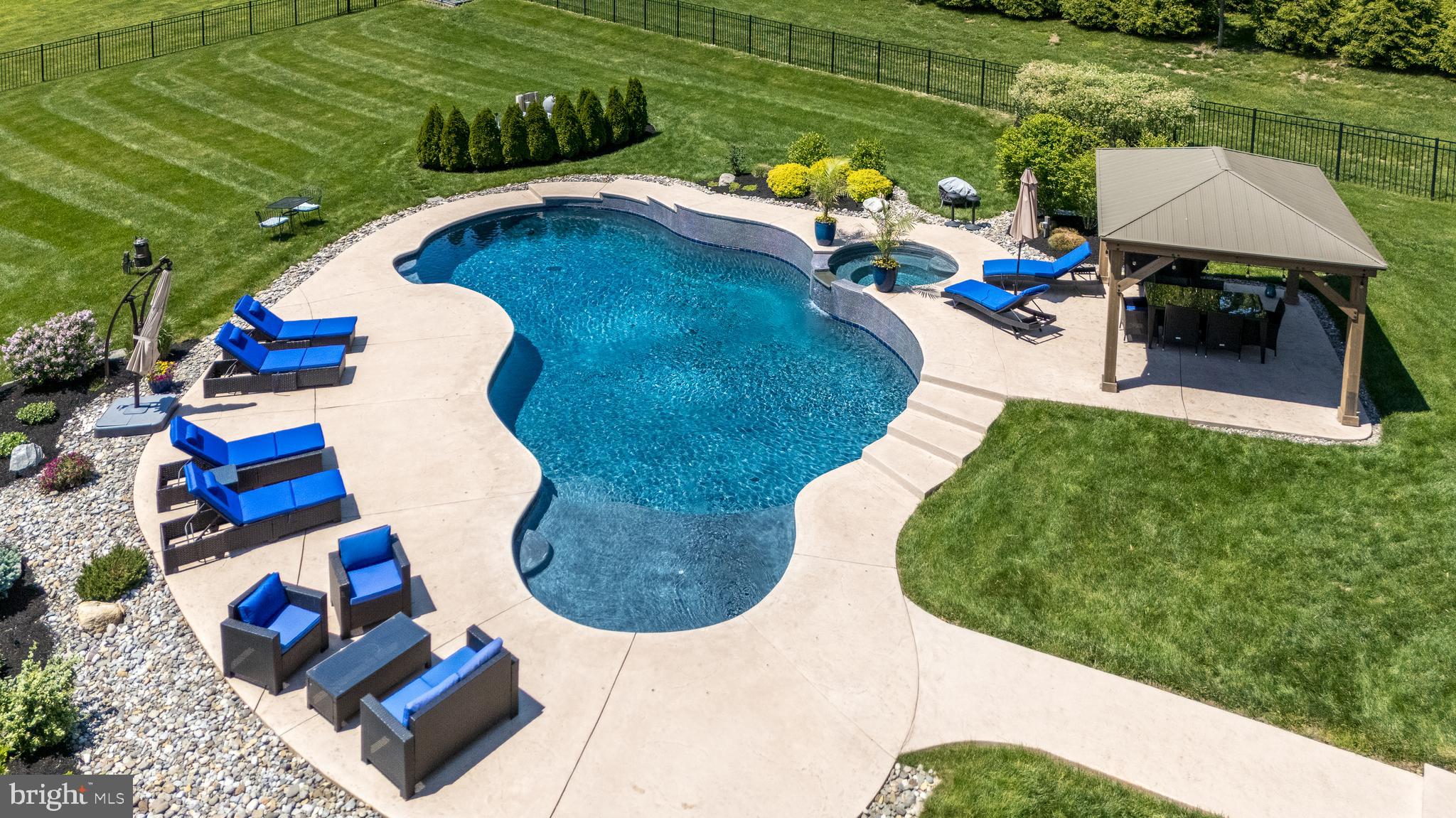 OWLS NEST FARM - Residential