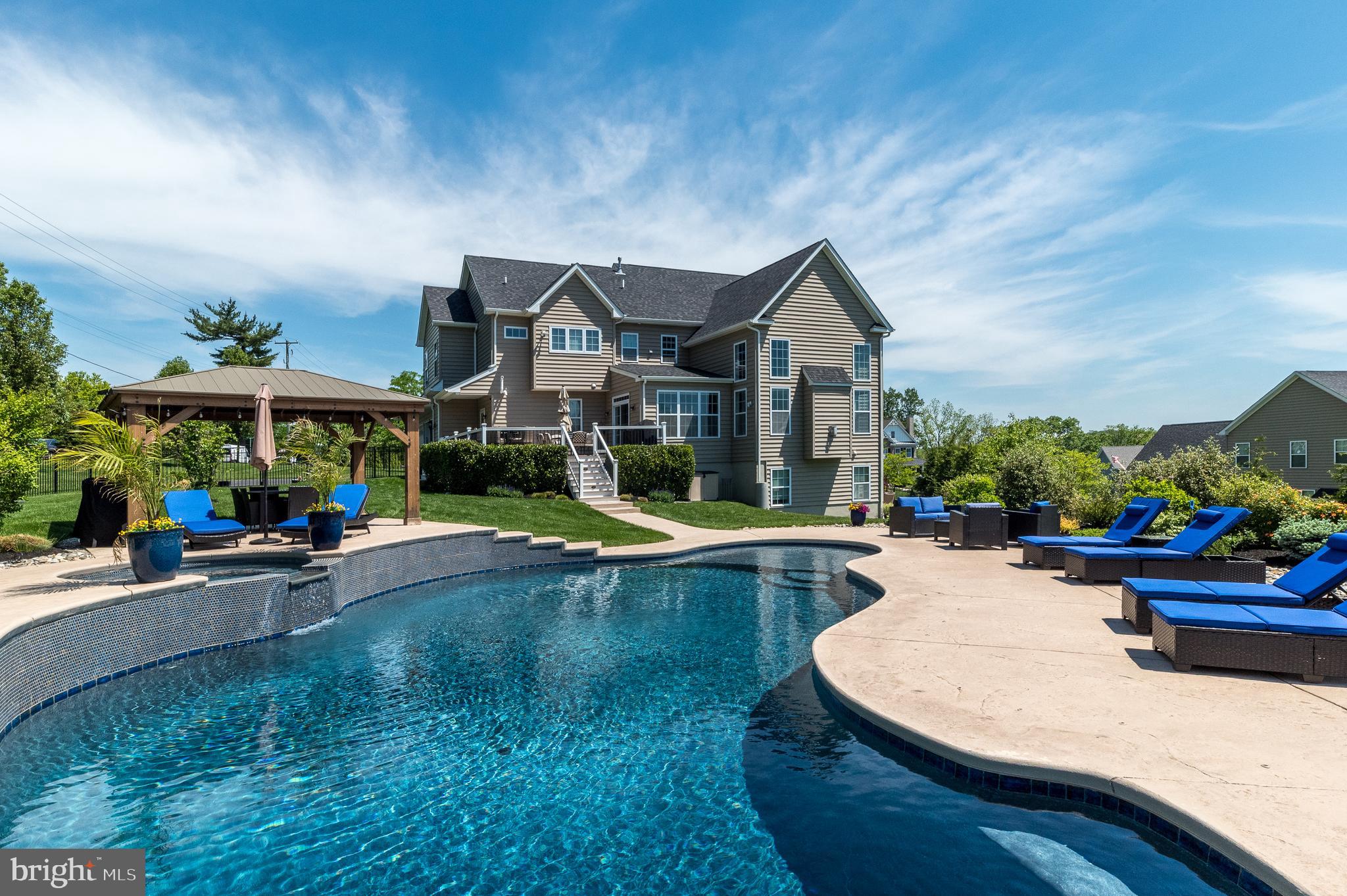 OWLS NEST FARM - Residential