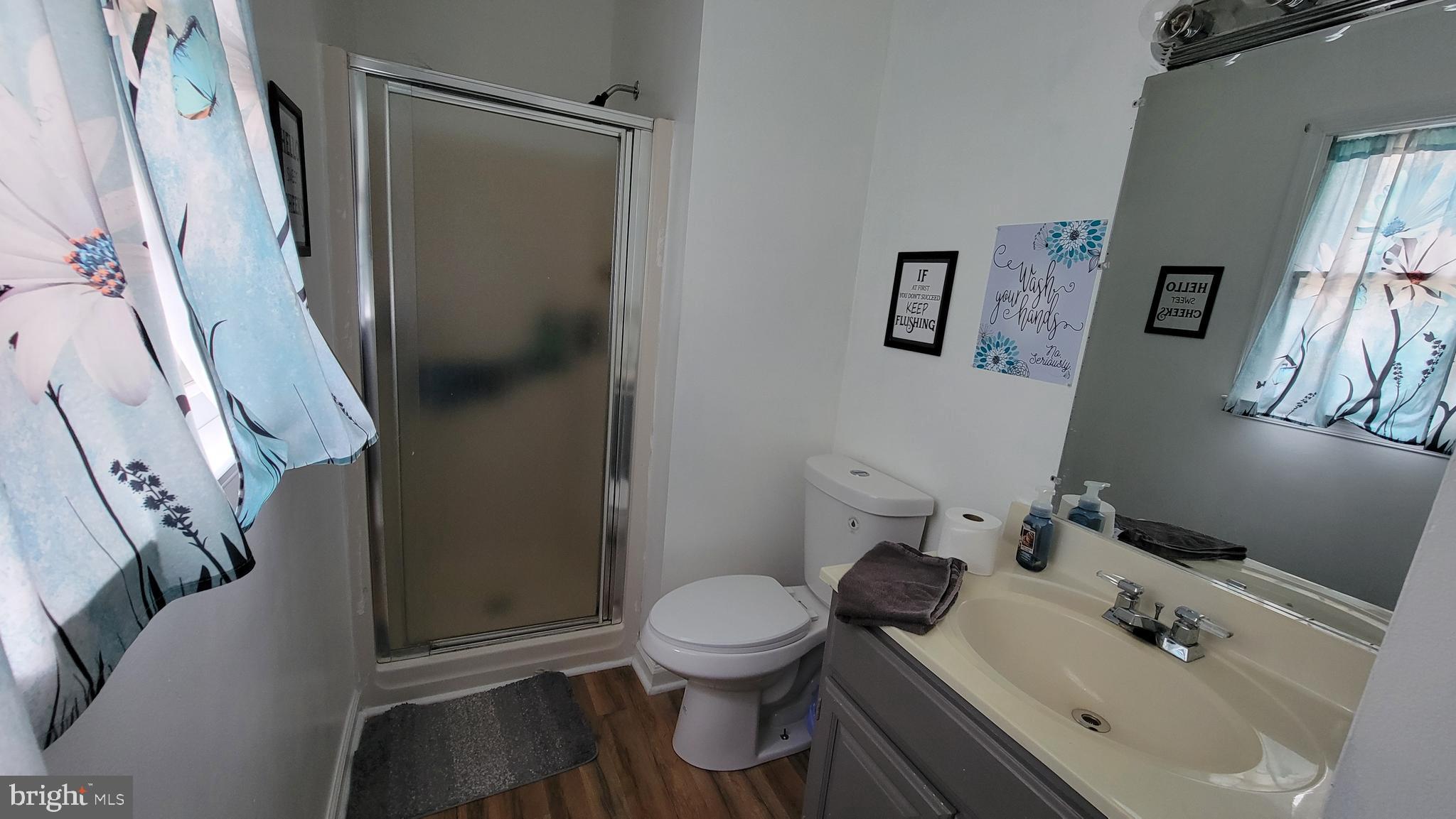 SEELY PINE ACRES - Residential