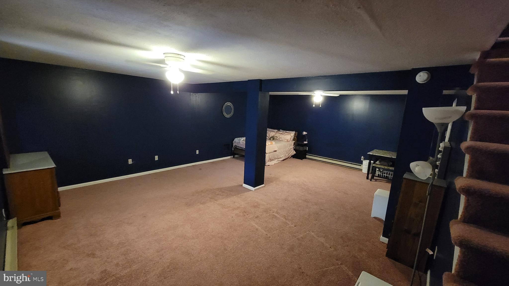 SEELY PINE ACRES - Residential