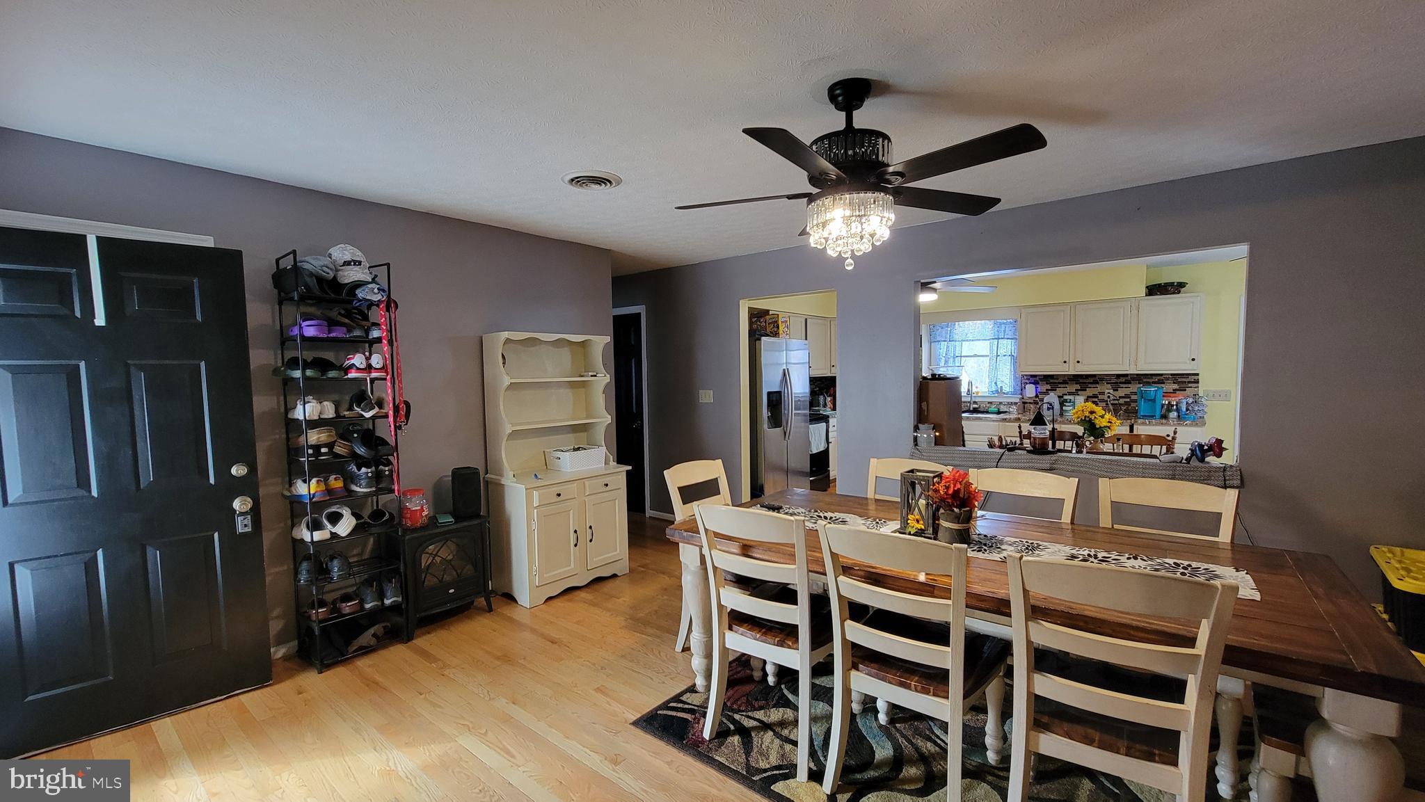 SEELY PINE ACRES - Residential