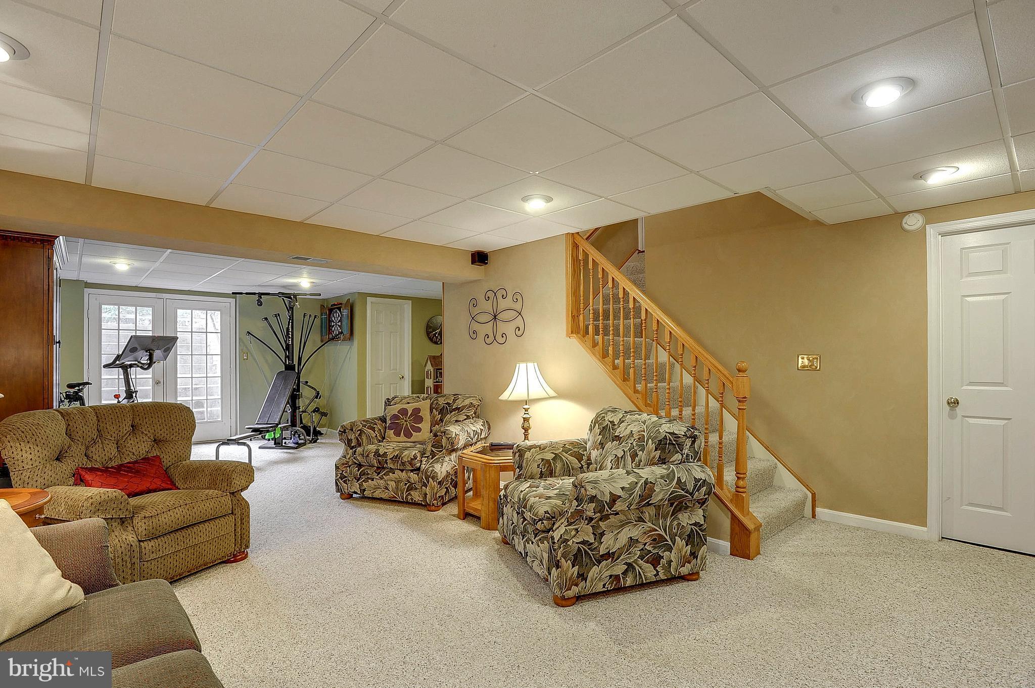 POTOMAC LAKES - Residential