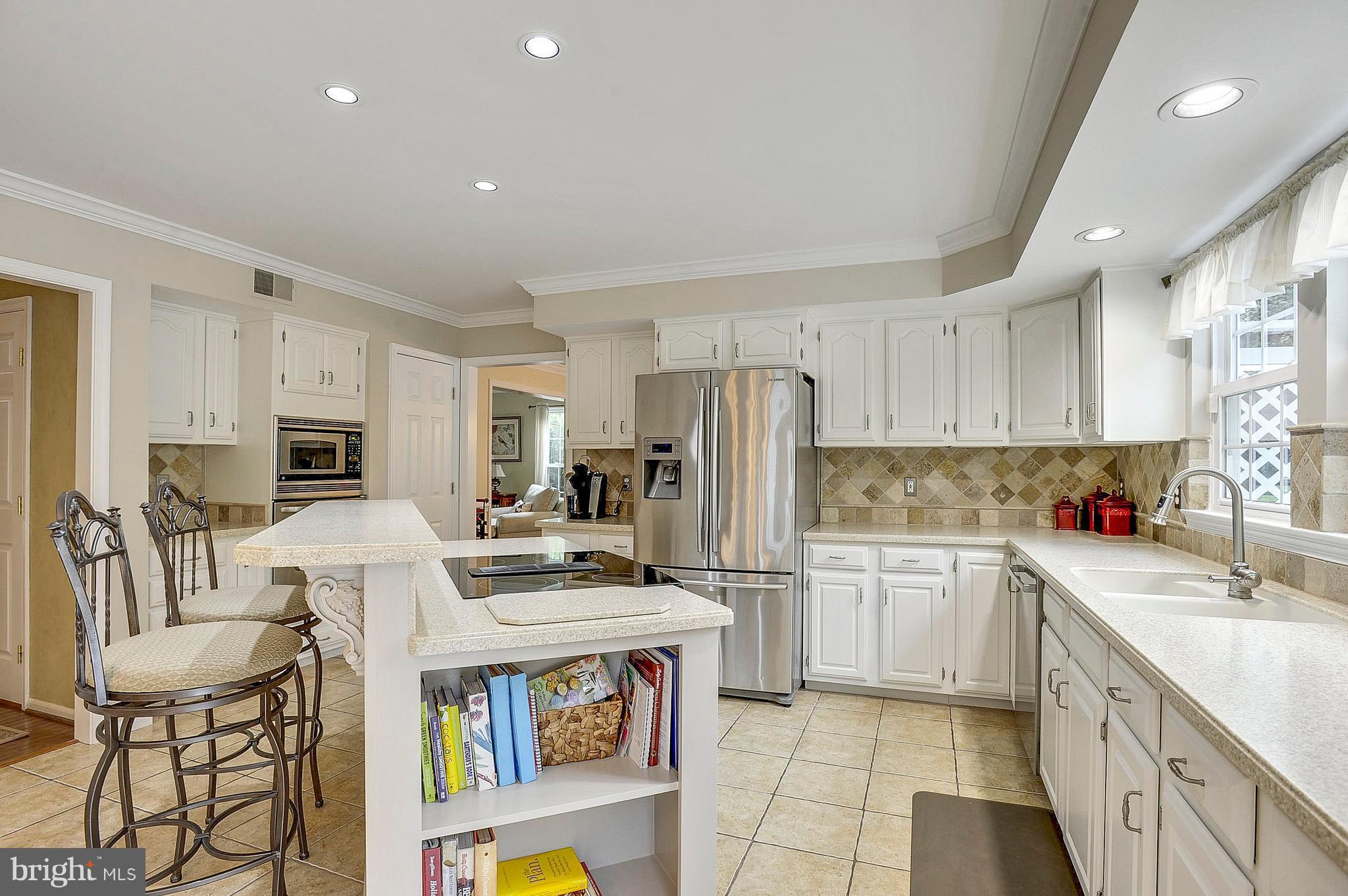 POTOMAC LAKES - Residential