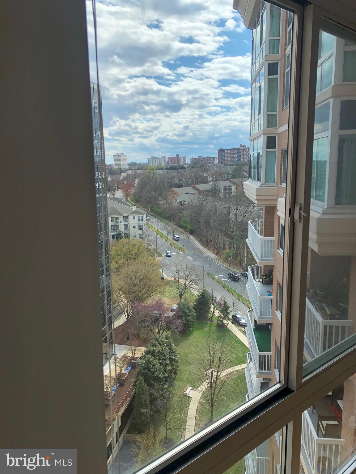 NORTHAMPTON PLACE - Residential Lease