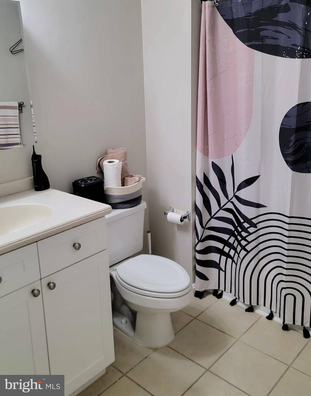 NORTHAMPTON PLACE - Residential Lease