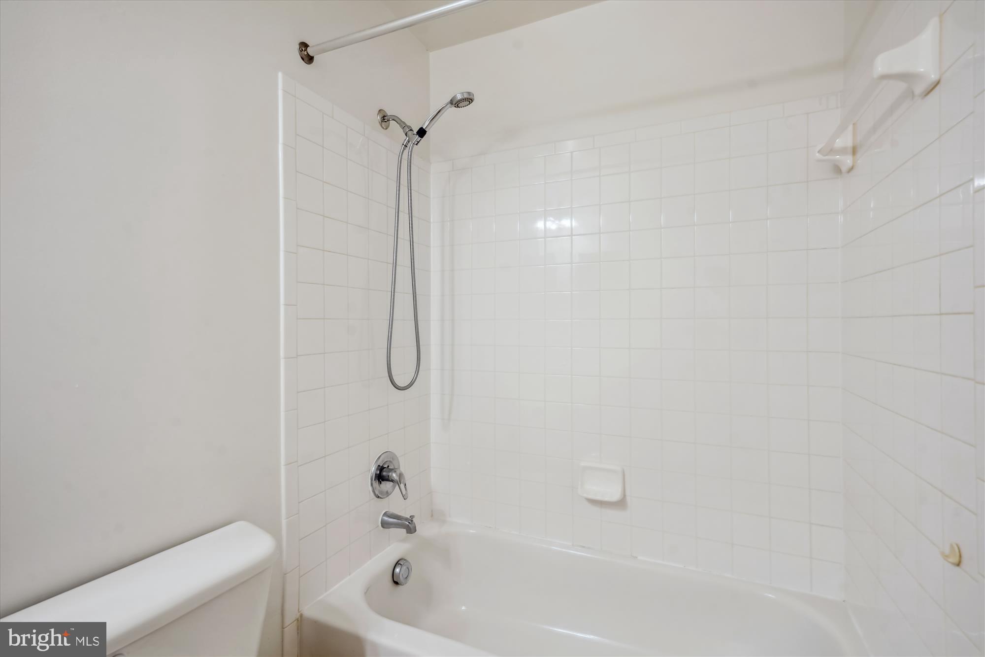 PARKSIDE AT DULLES - Residential Lease